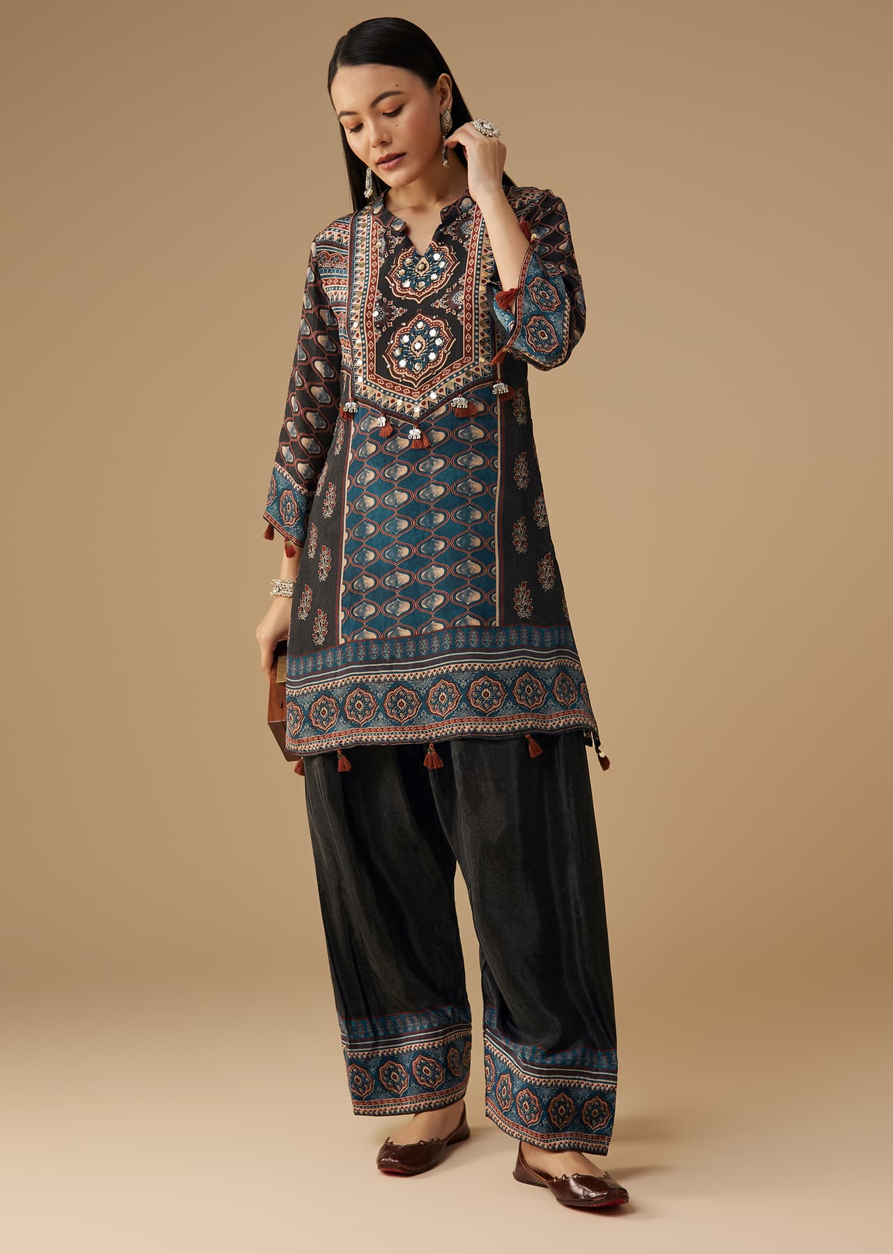 Women's Casual Black Crepe Indie Printed Kurta and Pant Set