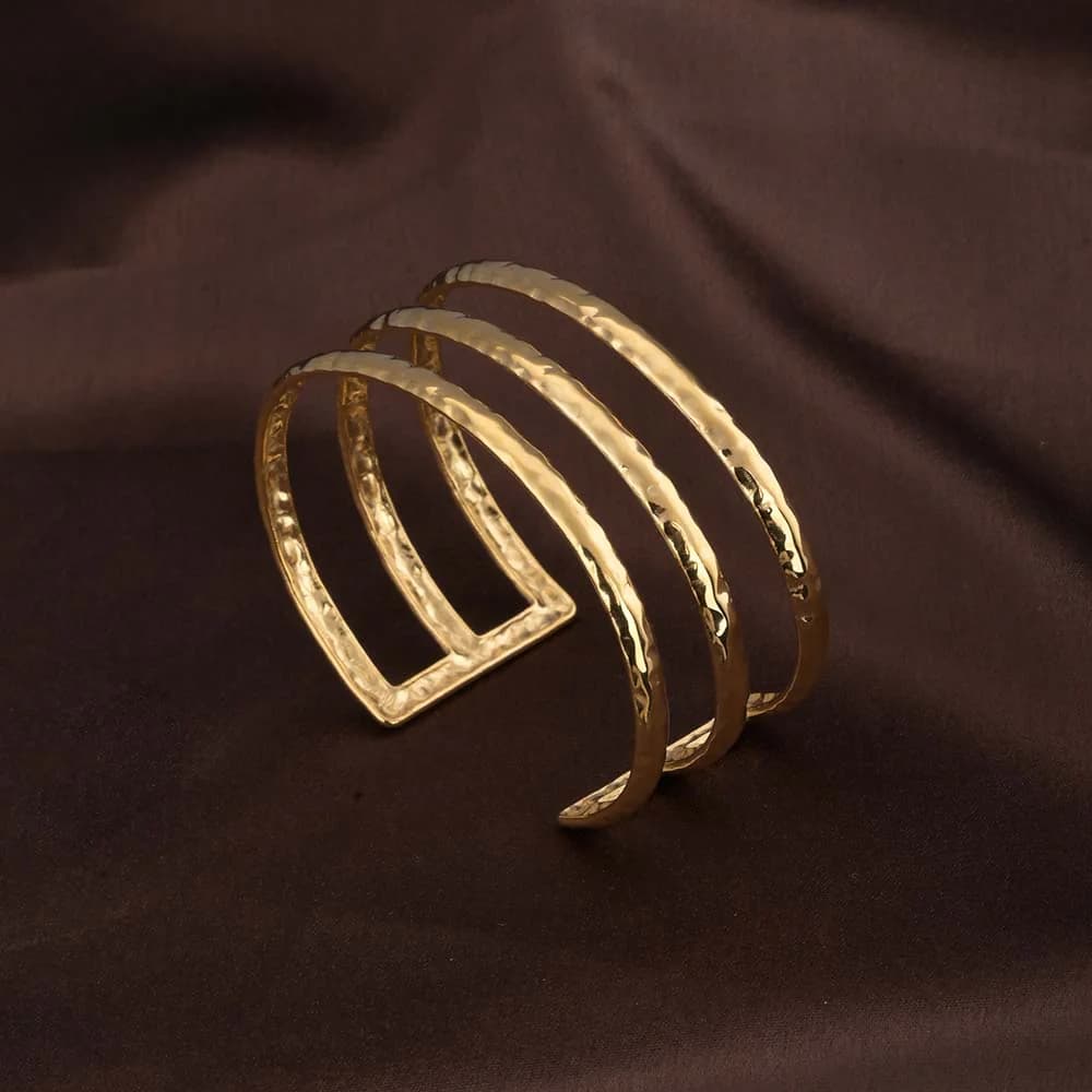 Women's Gold Casual Wear Gold Plated Stainless Steel Bracelet