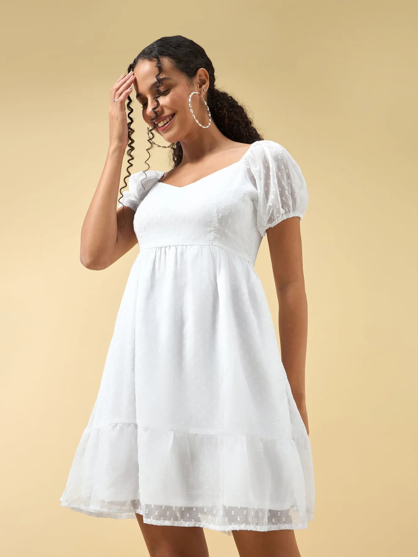 Women's White Puff Sleeved Dress