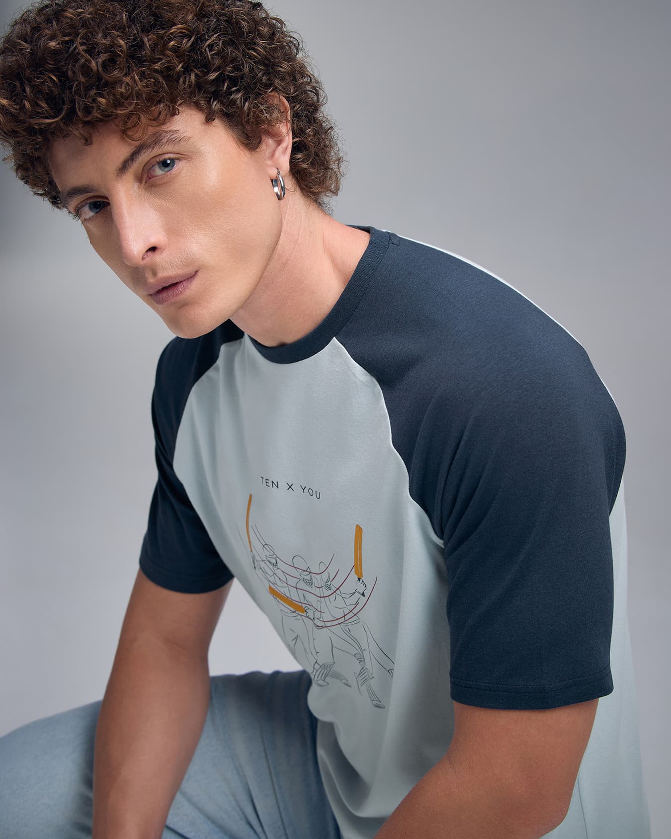 Men's Blue Casual Solid Pull On Round Neck Half Sleeves Tshirt