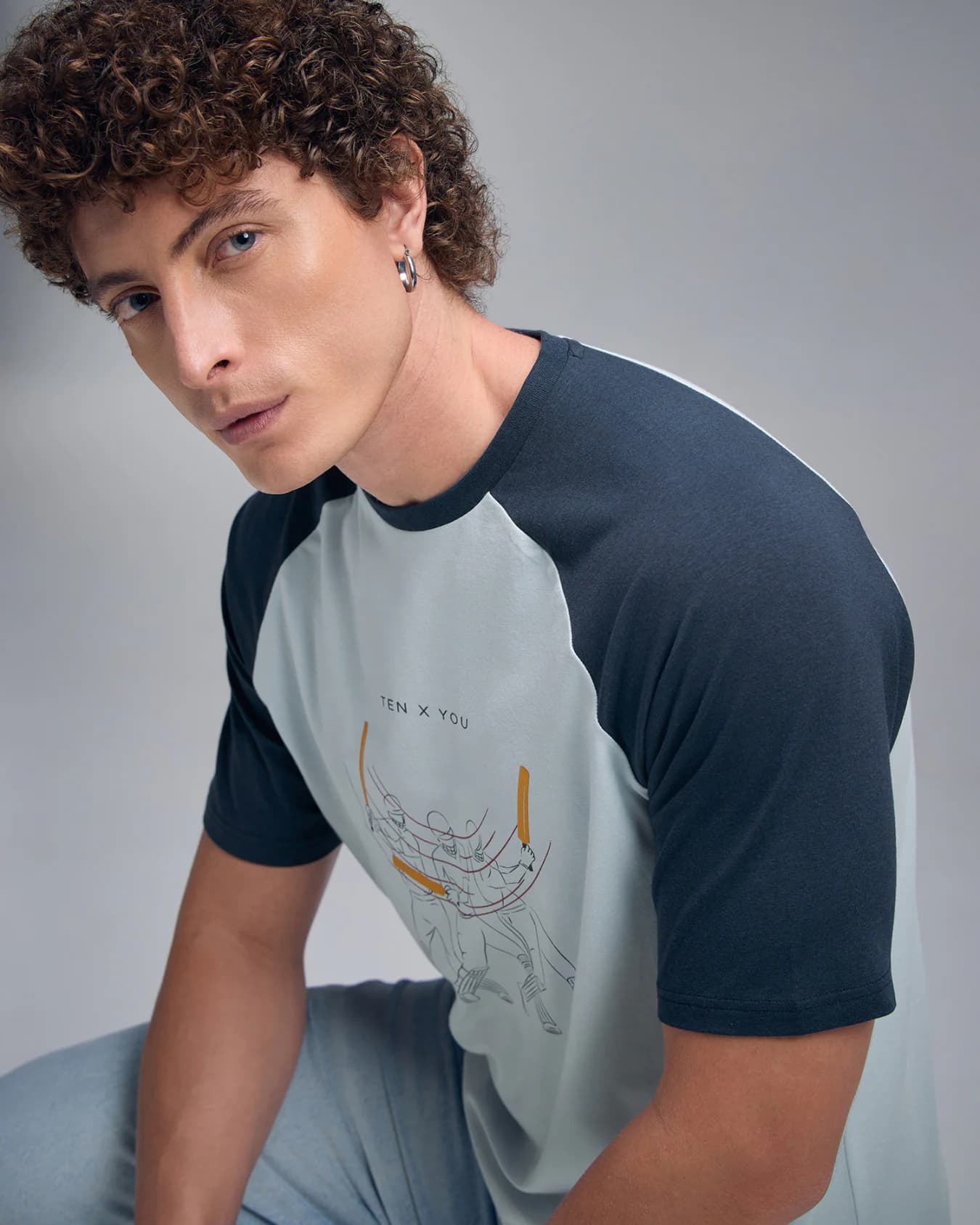 Men's Blue Casual Solid Pull On Round Neck Half Sleeves Tshirt