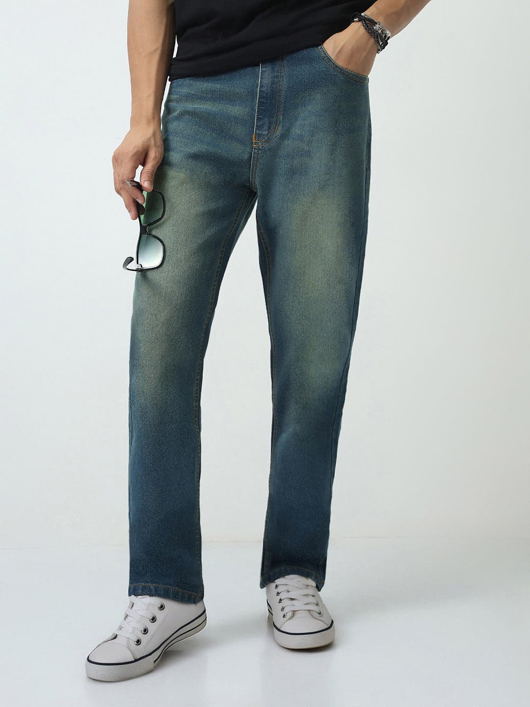 Men's Blue Casual Straight Fit Solid Mid Rise Jeans