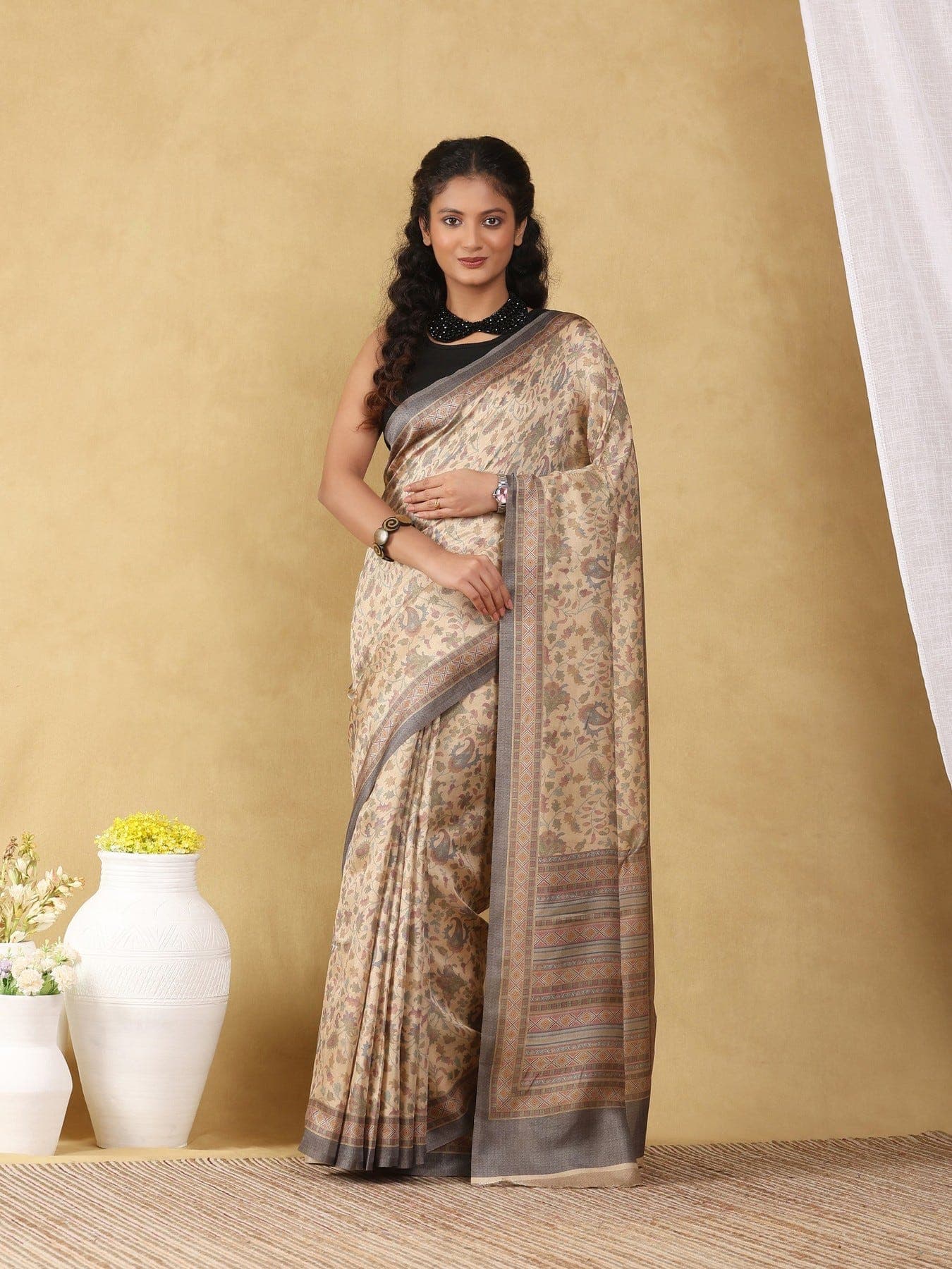 Women's Beige Festive Printed Saree