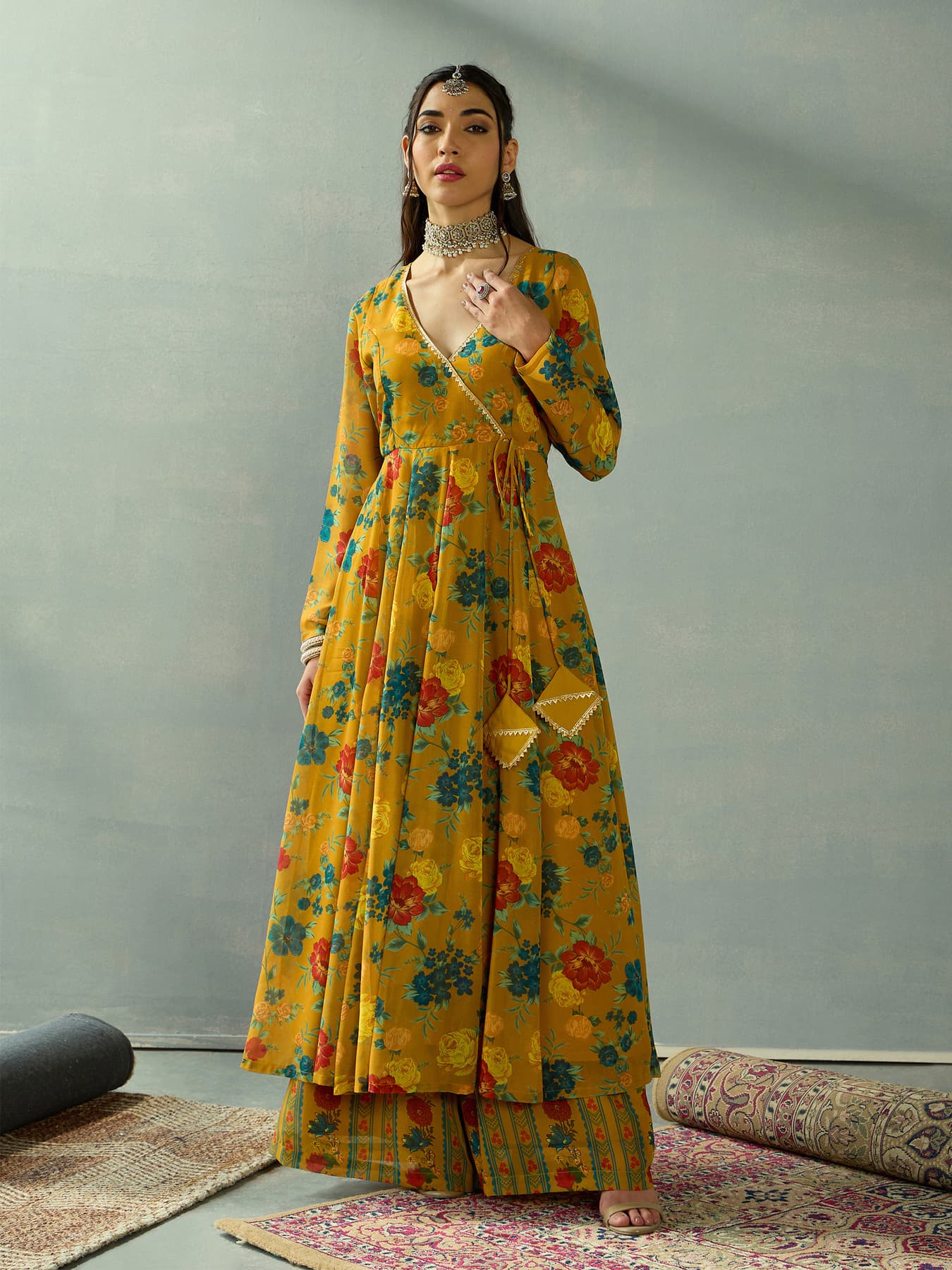 Women's Yellow Festive Printed Full Sleeves Kurta Set