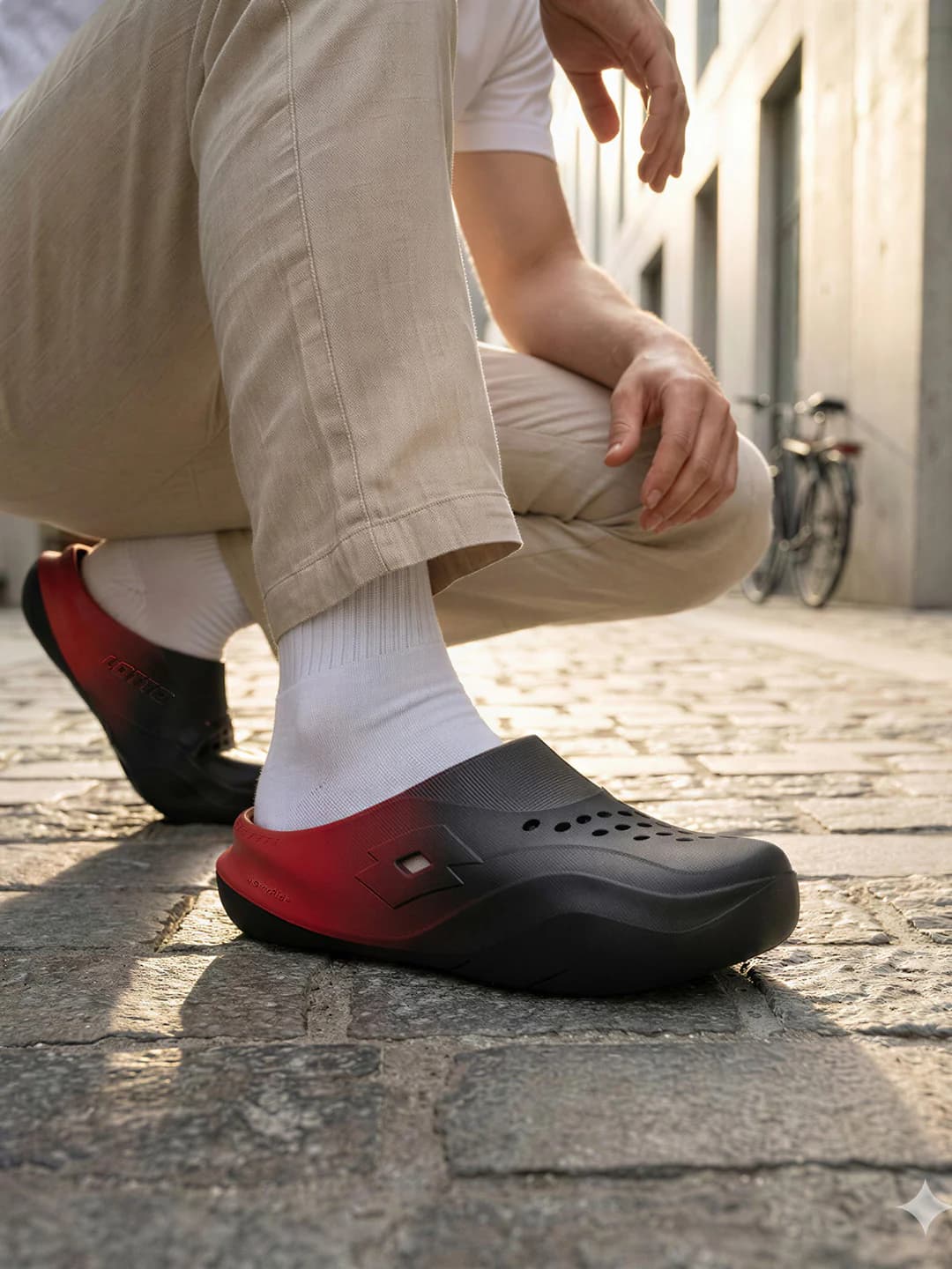 Men's Black and Red Casual EVA Recupero OG Clogs