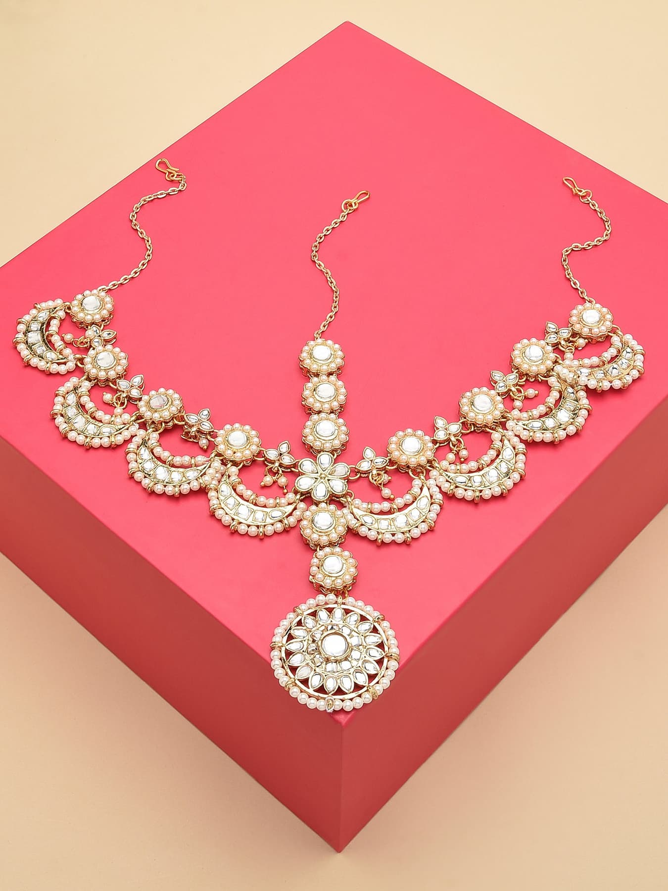 Women's Gold Tone Kundan Bridal MathaPatti Style Maangtikka