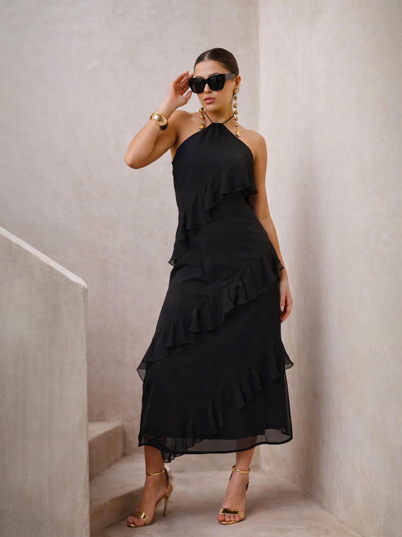 Women's Black Casual Solid Halter Neck Dress