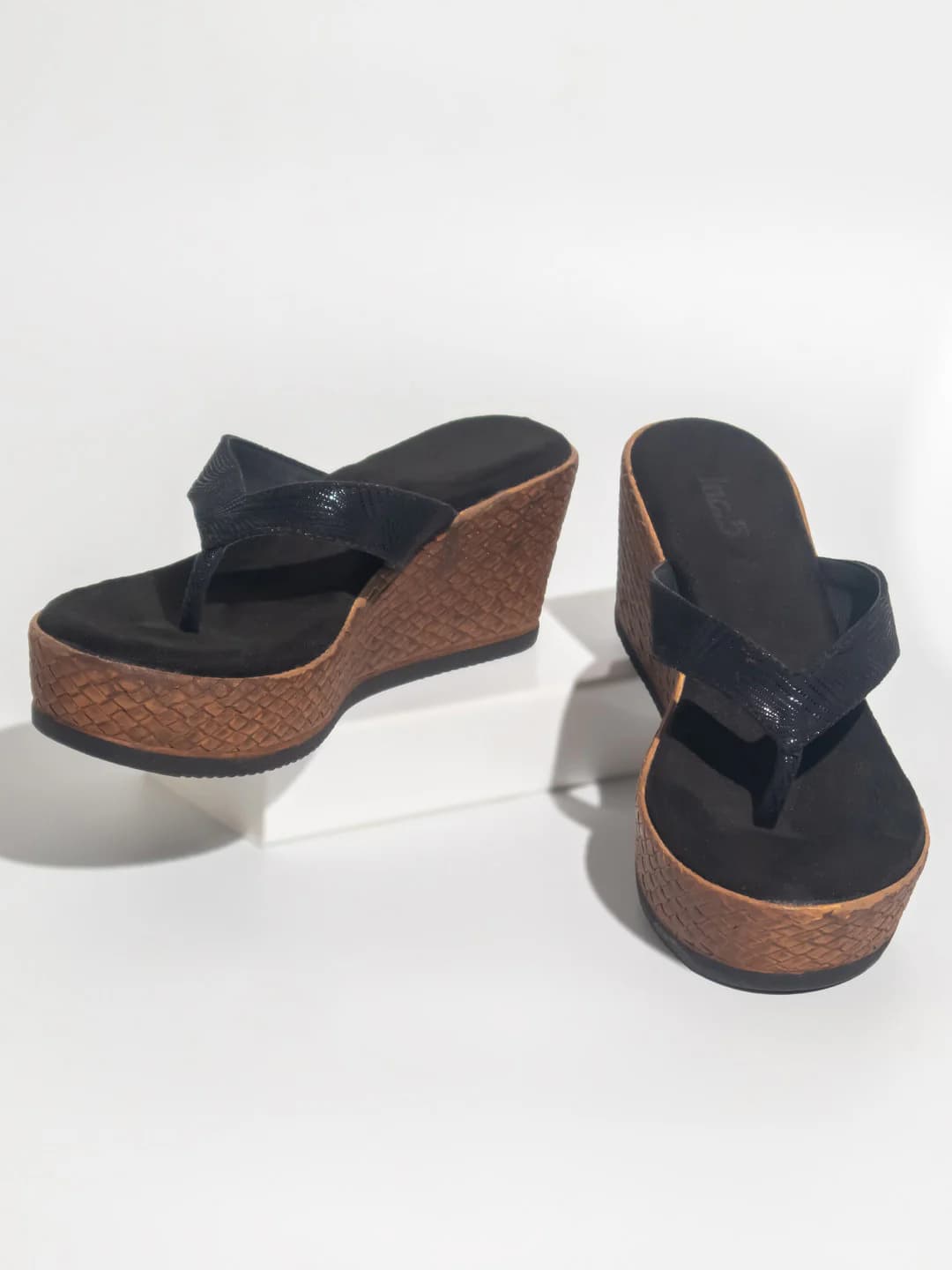 Women's Black Casual Synthetic Wedge Heel Wedges Sandals