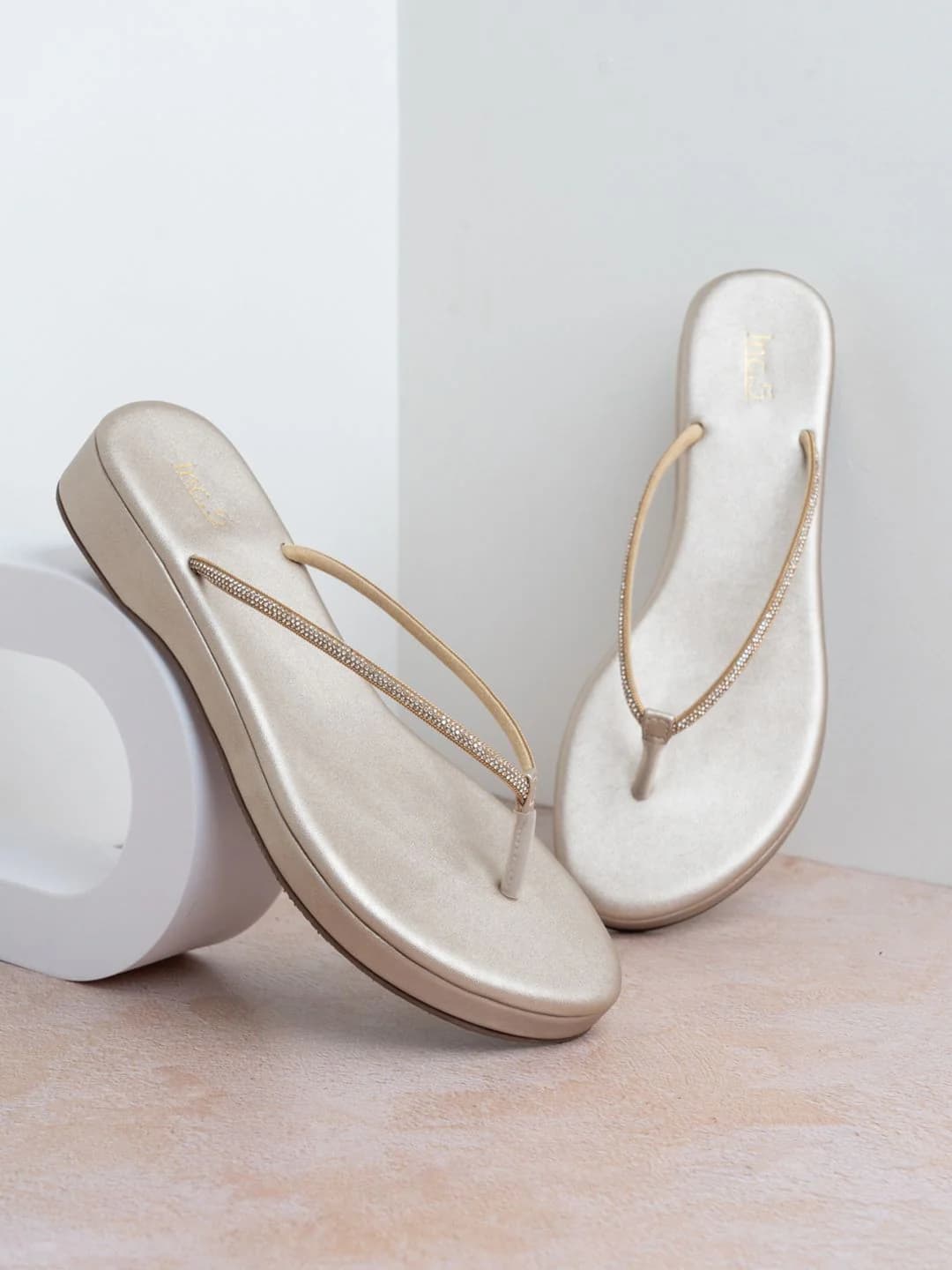 Women's Gold Casual Synthetic Flat Slip-Ons Sandals