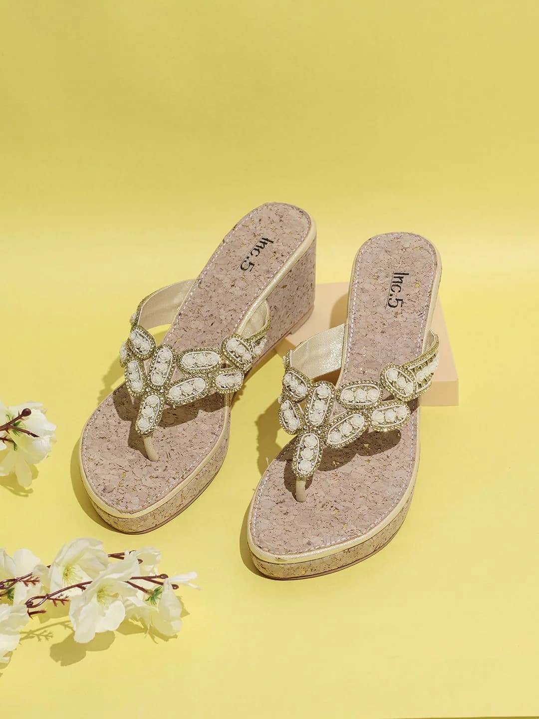 Women's Gold Casual Synthetic Wedge Heel Wedges Sandals
