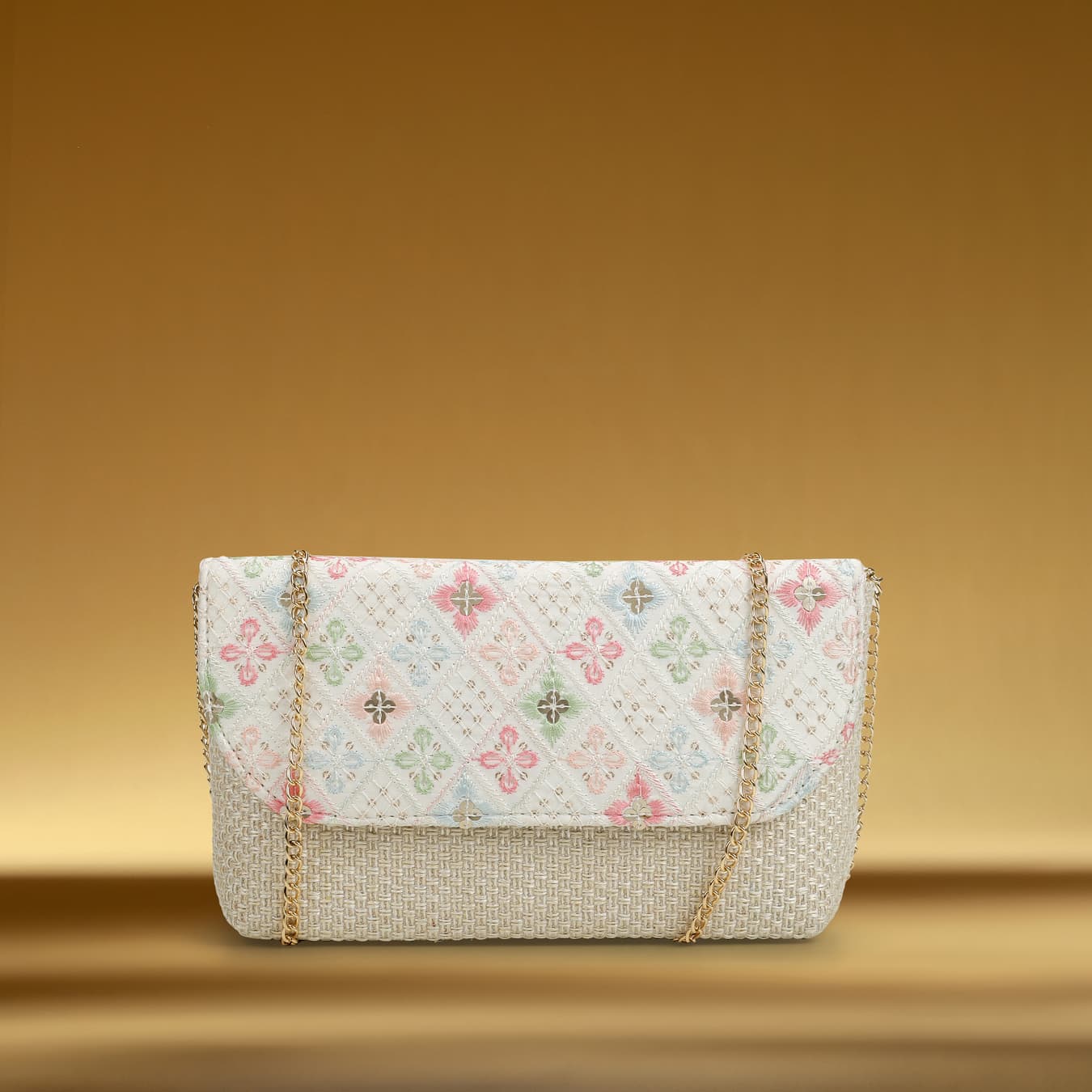 Women's White Casual Synthetic Handbag