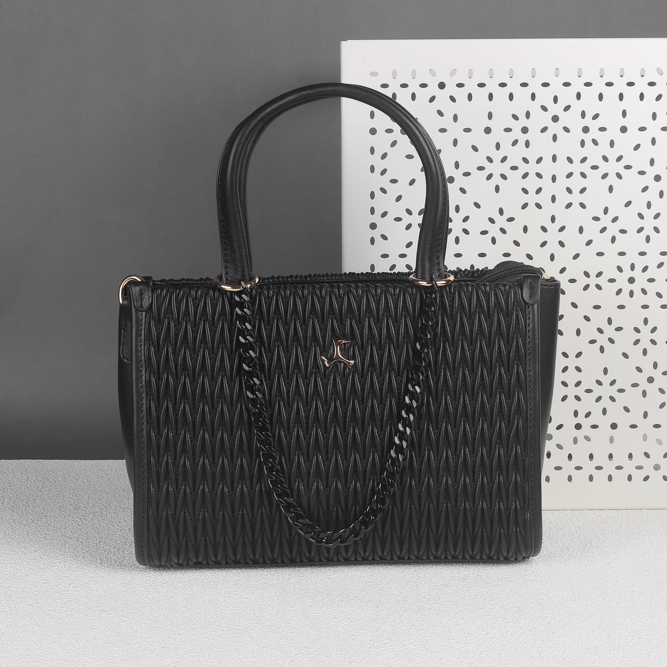 Women's Black Casual PU Handbag