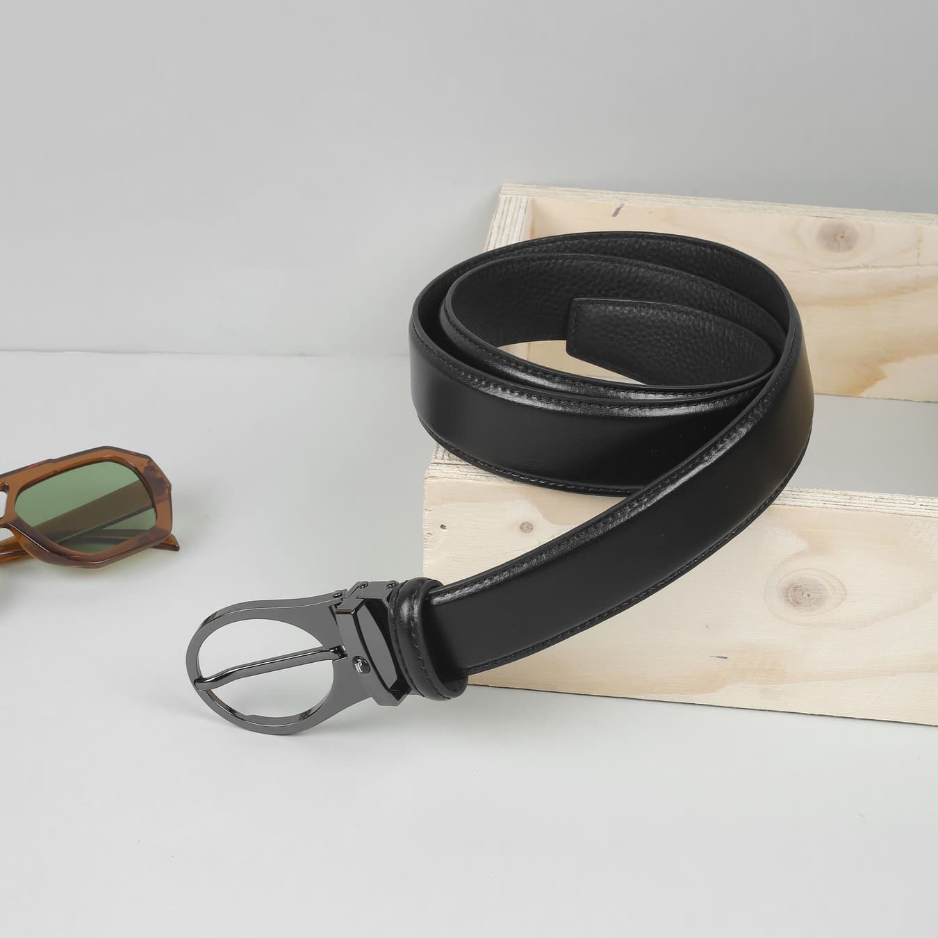Men's Black Formal Solid Synthetic Belt