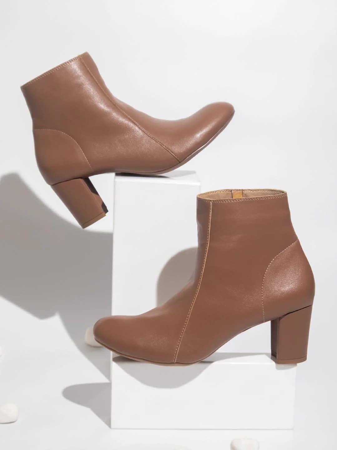 Women's Chikoo Casual Synthetic Stacked Heel Ankle Boot