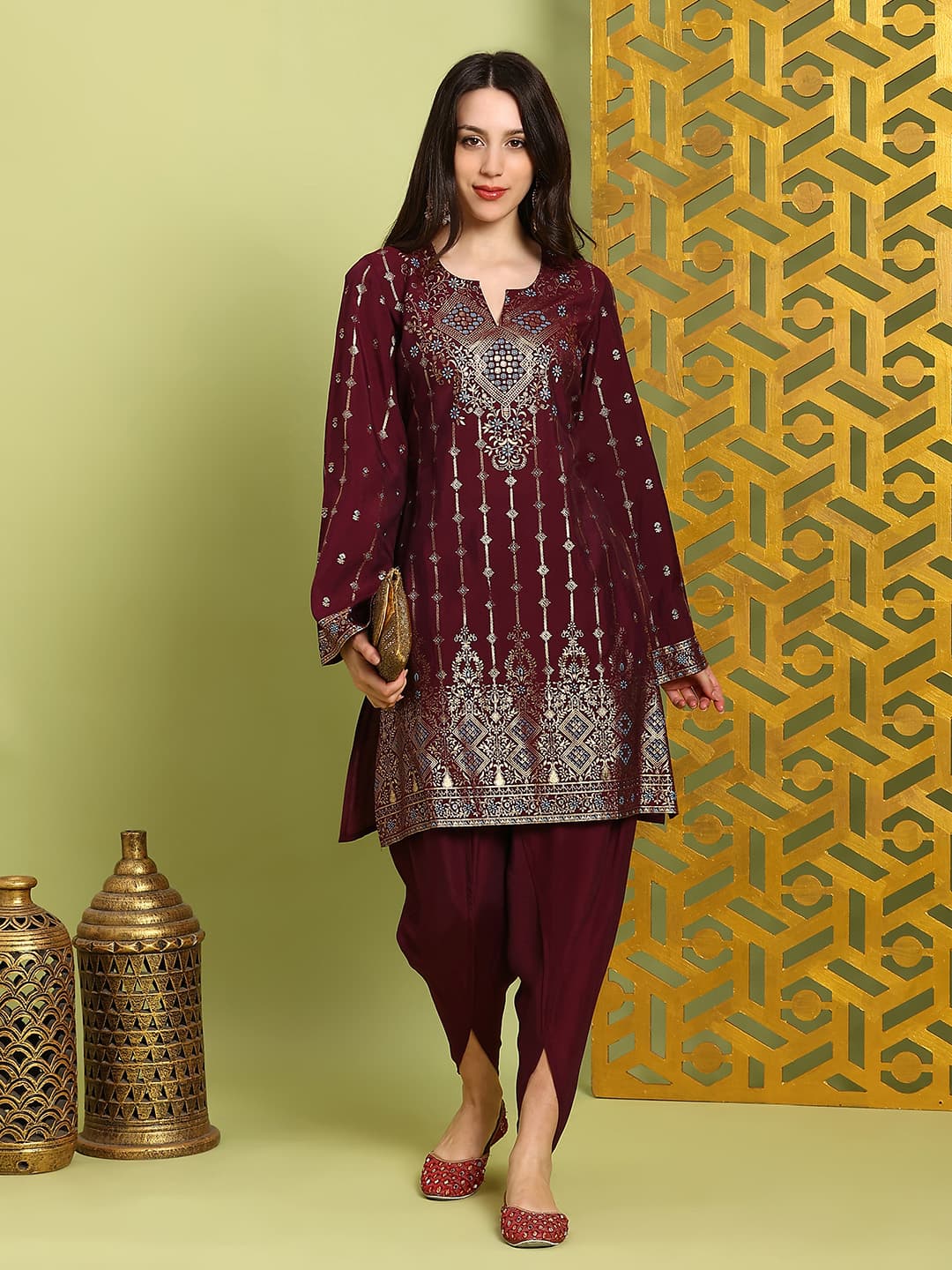 Women's Purple Casual Gold Foil Ethnic Print Straight Kurta With Dhoti Pants Festive Set
