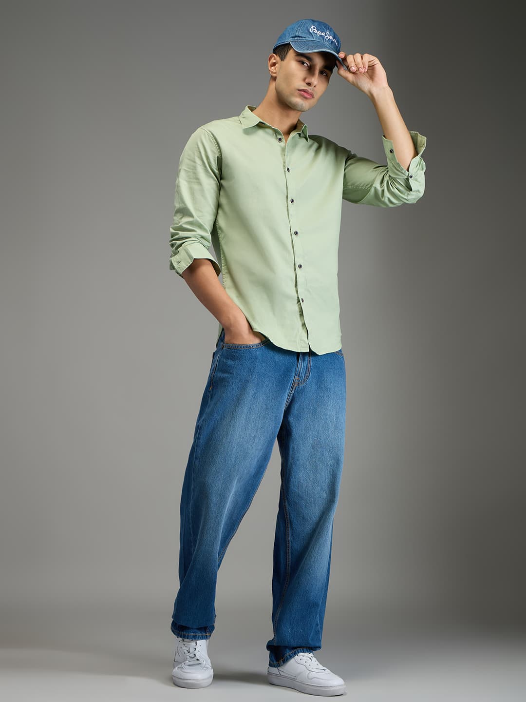 Men's Blue Casual Solid Mid Rise Jeans