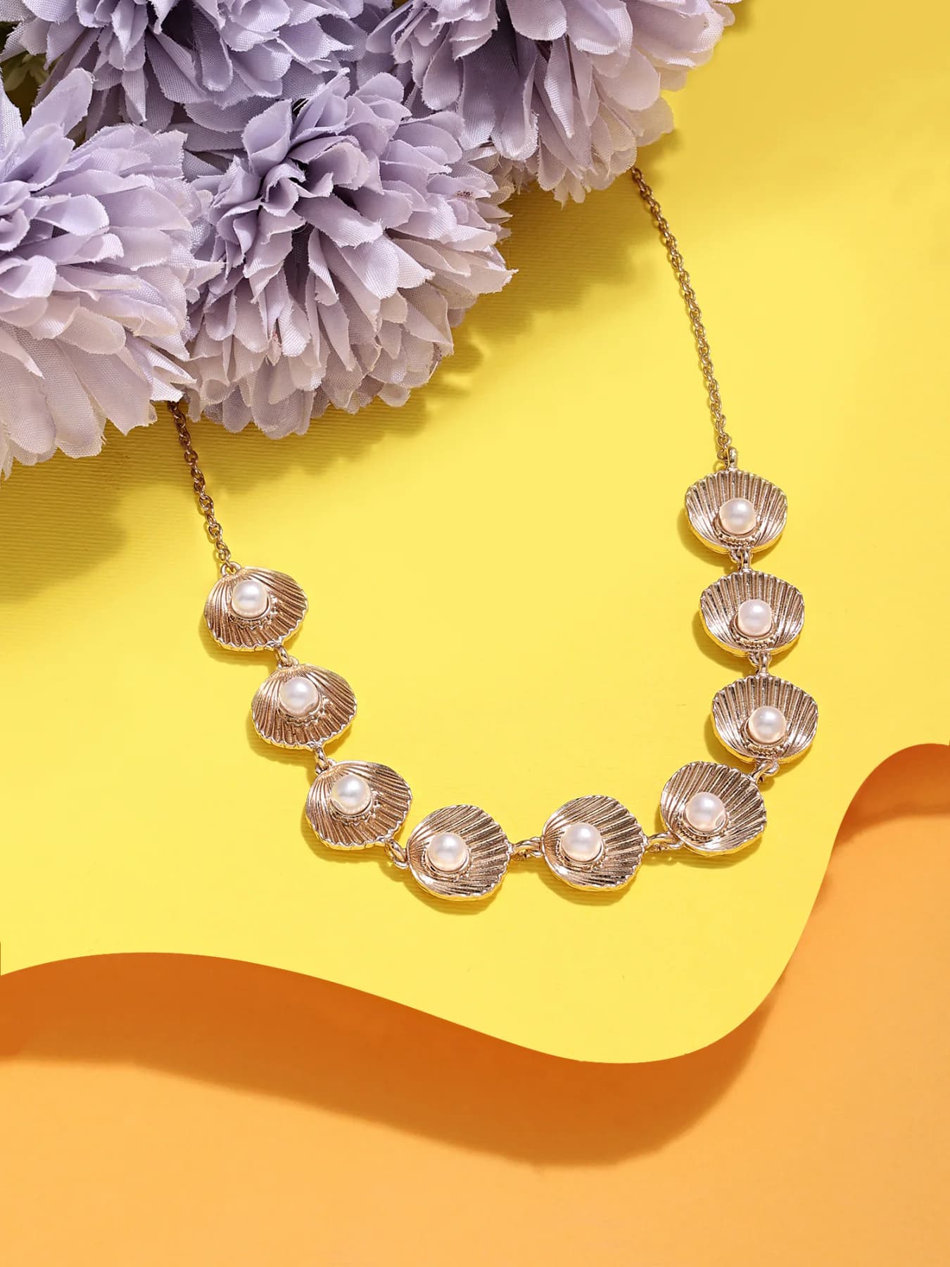 Women's Gold Tone Contemporary Classy Pearl Shell Necklace