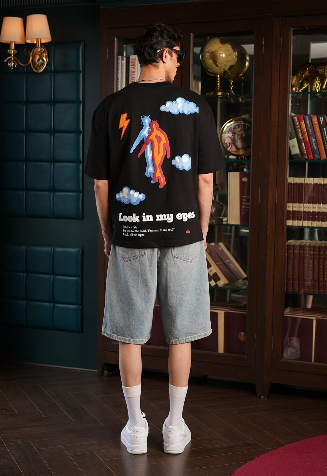 Men's Black Casual Oversized Fit Half Sleeves Tshirt