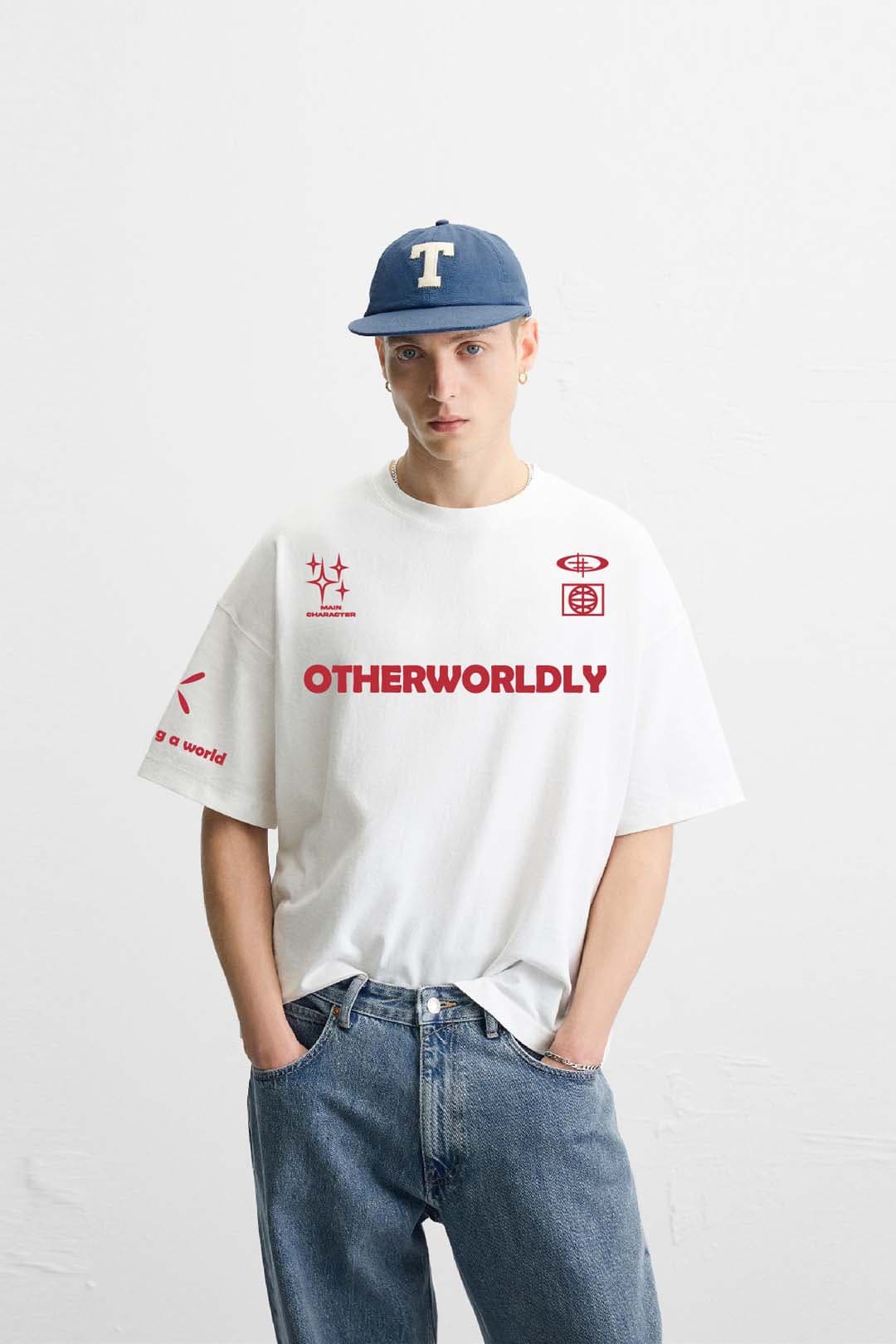 Men's White Casual Oversized Fit Half Sleeves Tshirt