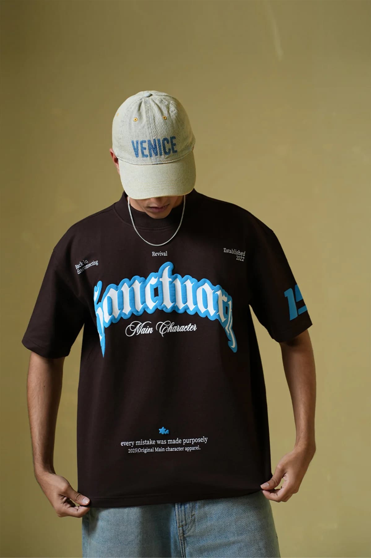 Men's Brown Casual Oversized Fit Half Sleeves Tshirt