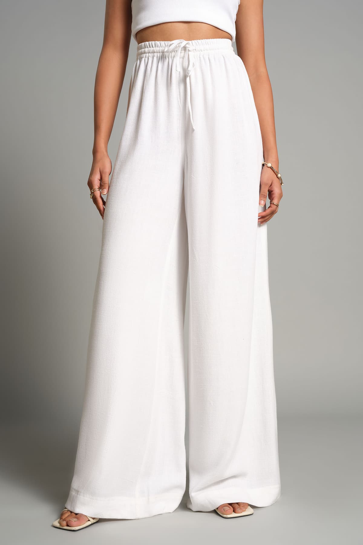 Women's White Casual Solid Flared Trouser