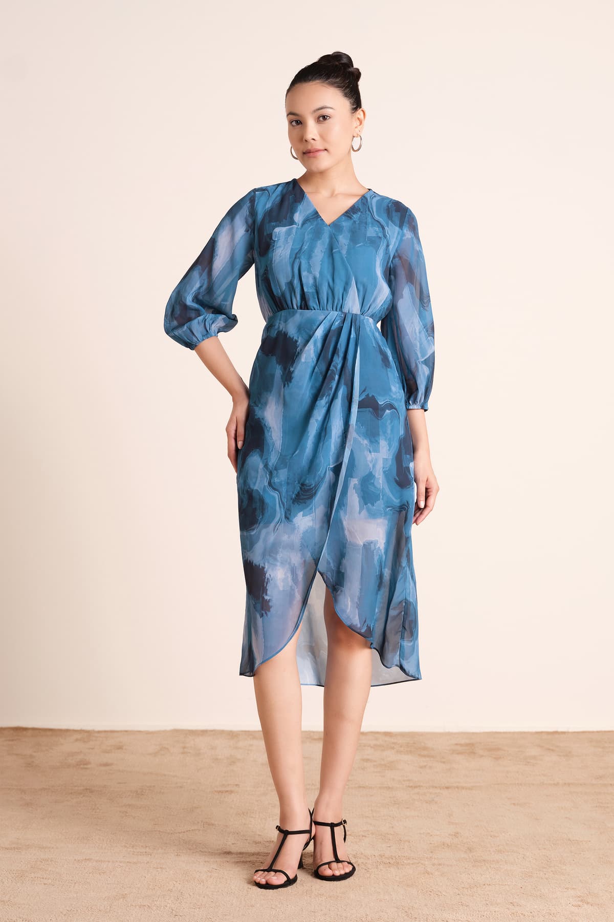 Women Blue Polyester Casual Fit and Flare V-Neck Printed Dress