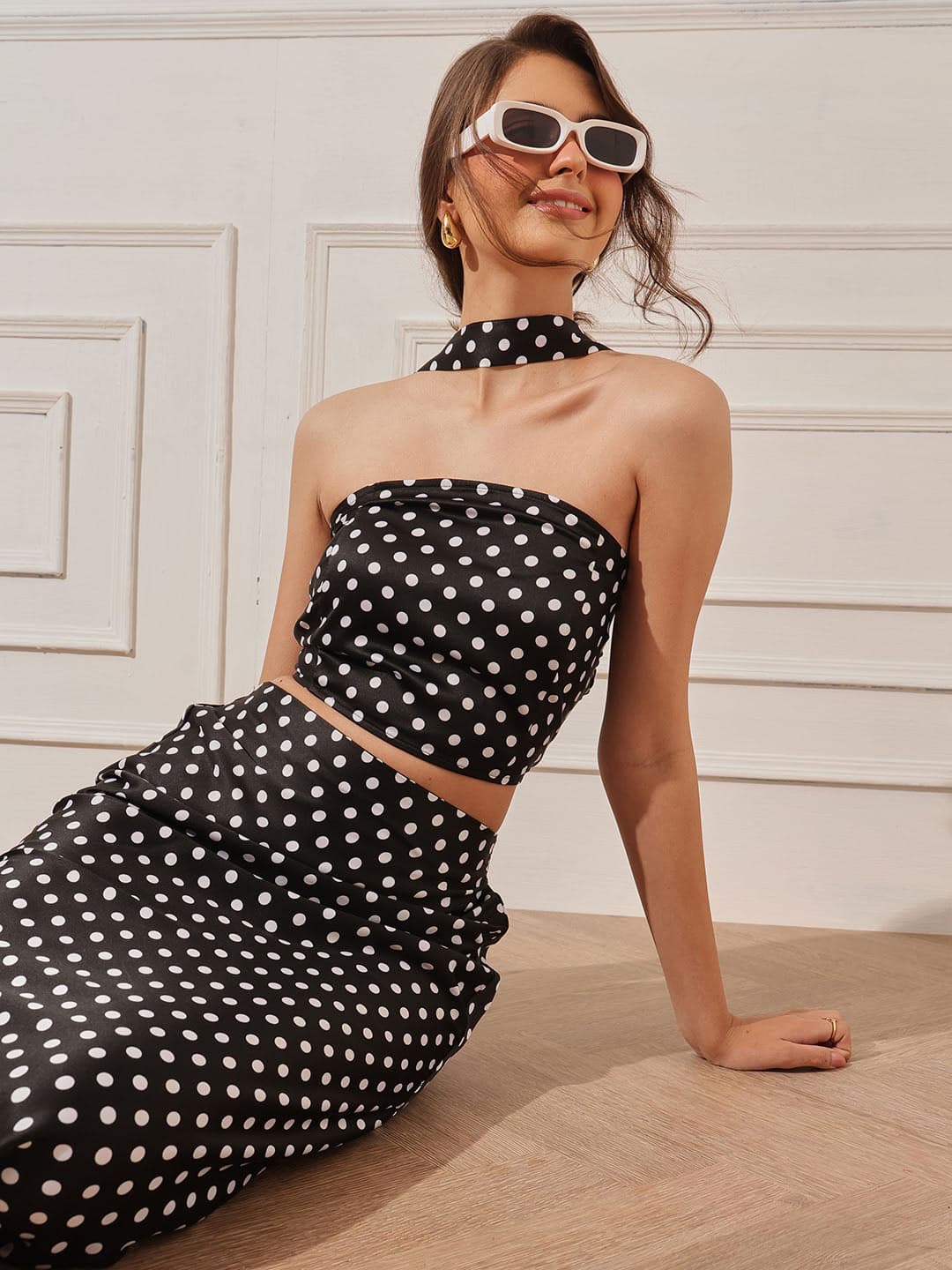 Women's Black Casual Polka Dot Halter Neck Top