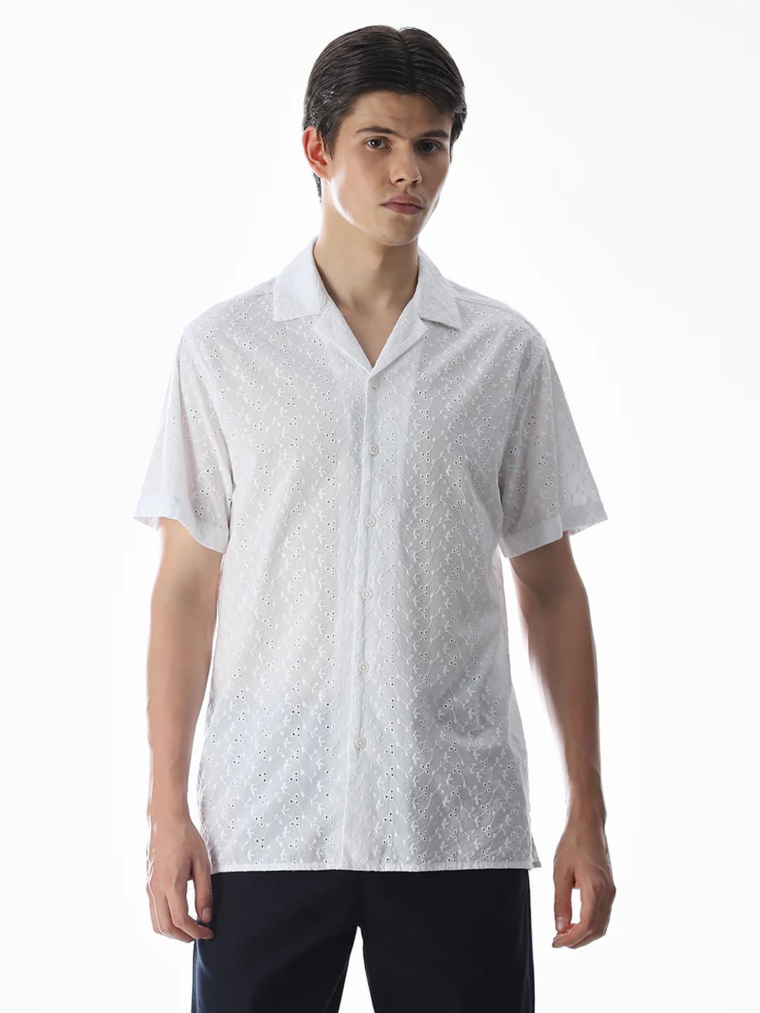 Men White Casual Half Sleeves Cotton Shirt