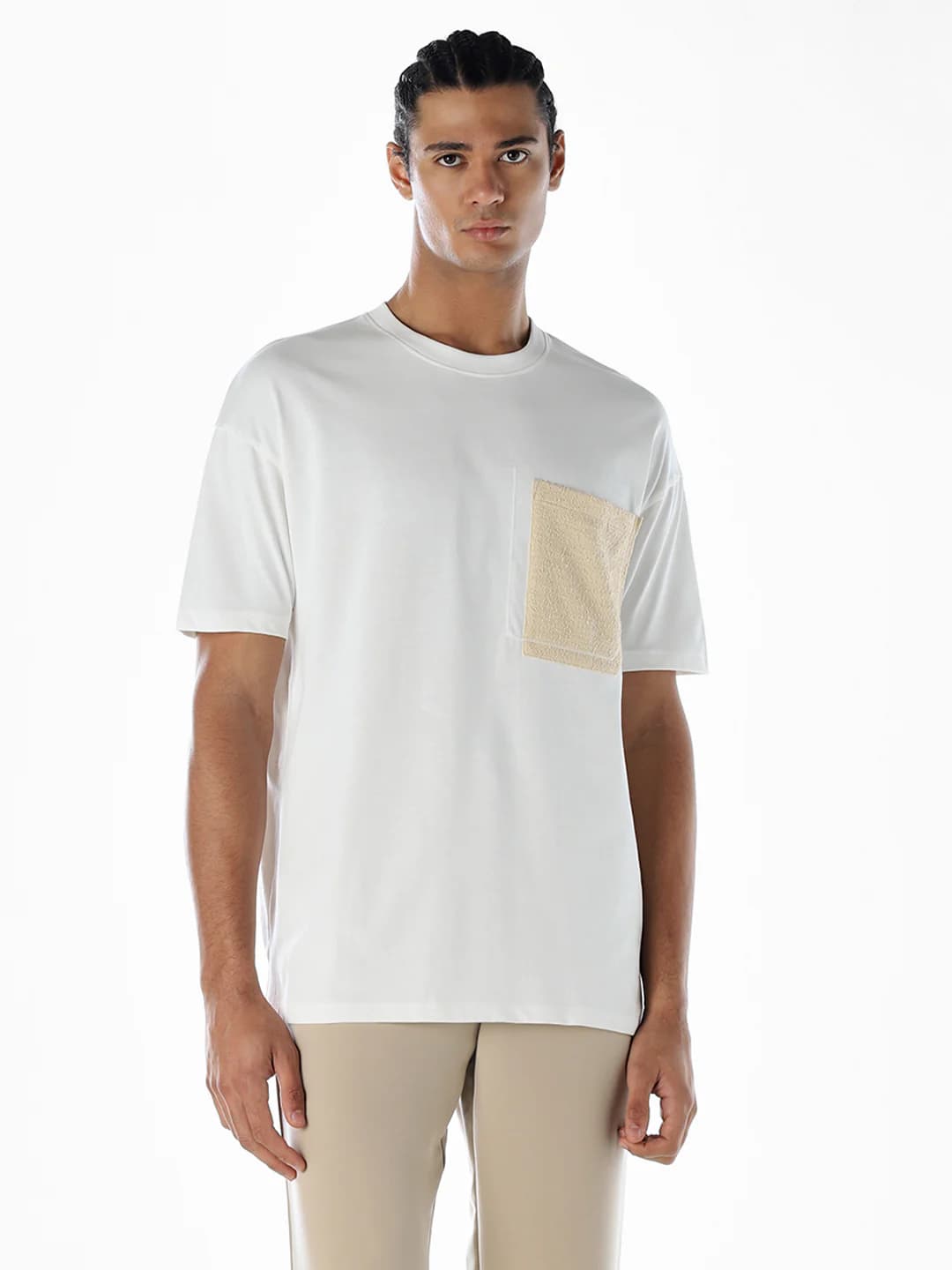 Men White Casual Half Sleeves Tshirt