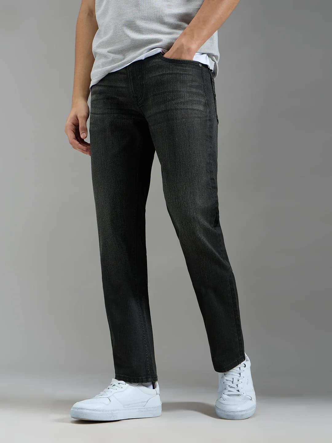 Men's Blue Casual Straight Fit Mid Rise Jeans