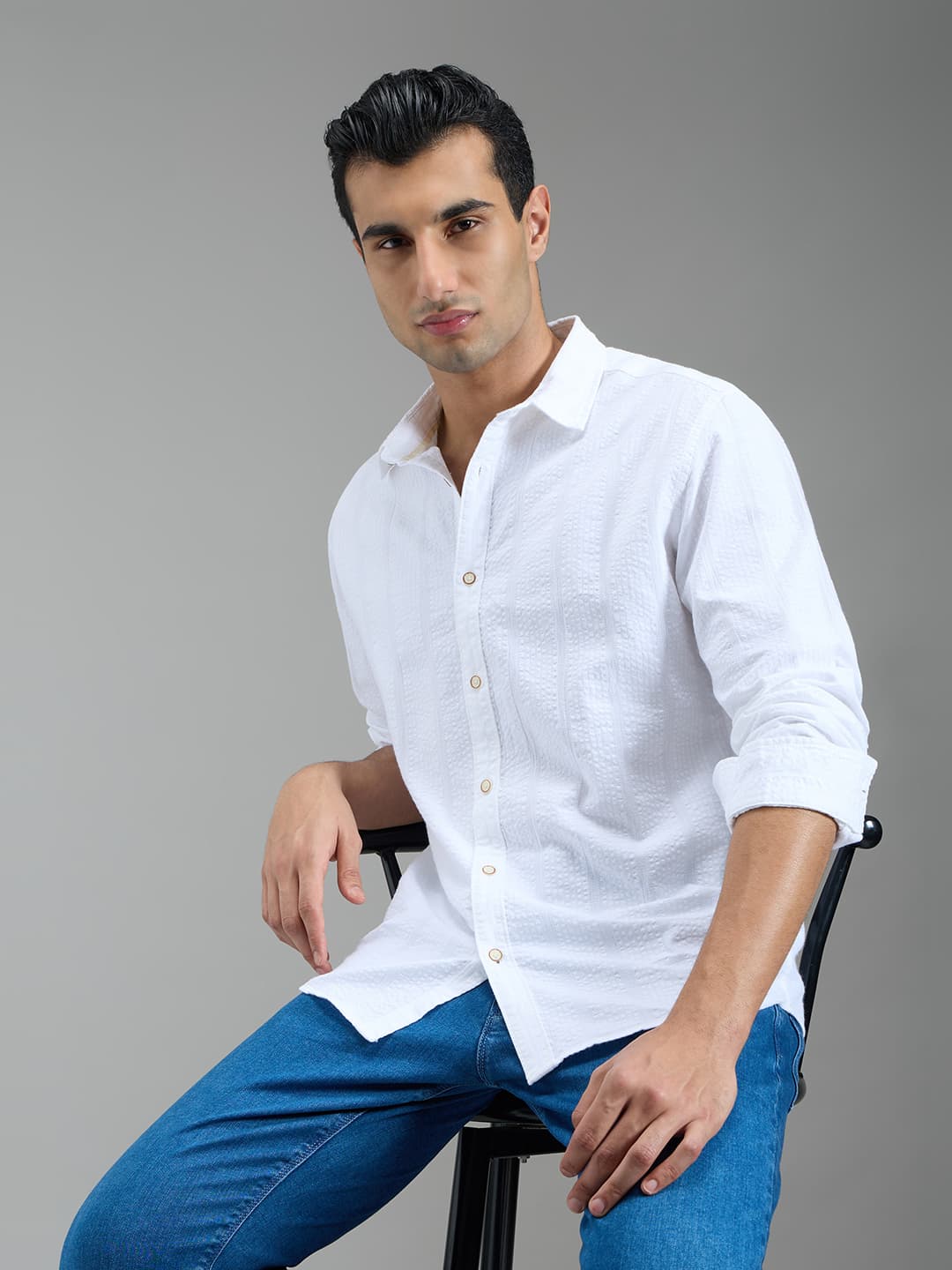 Men's White Casual Full Sleeves Solid Cotton Shirt