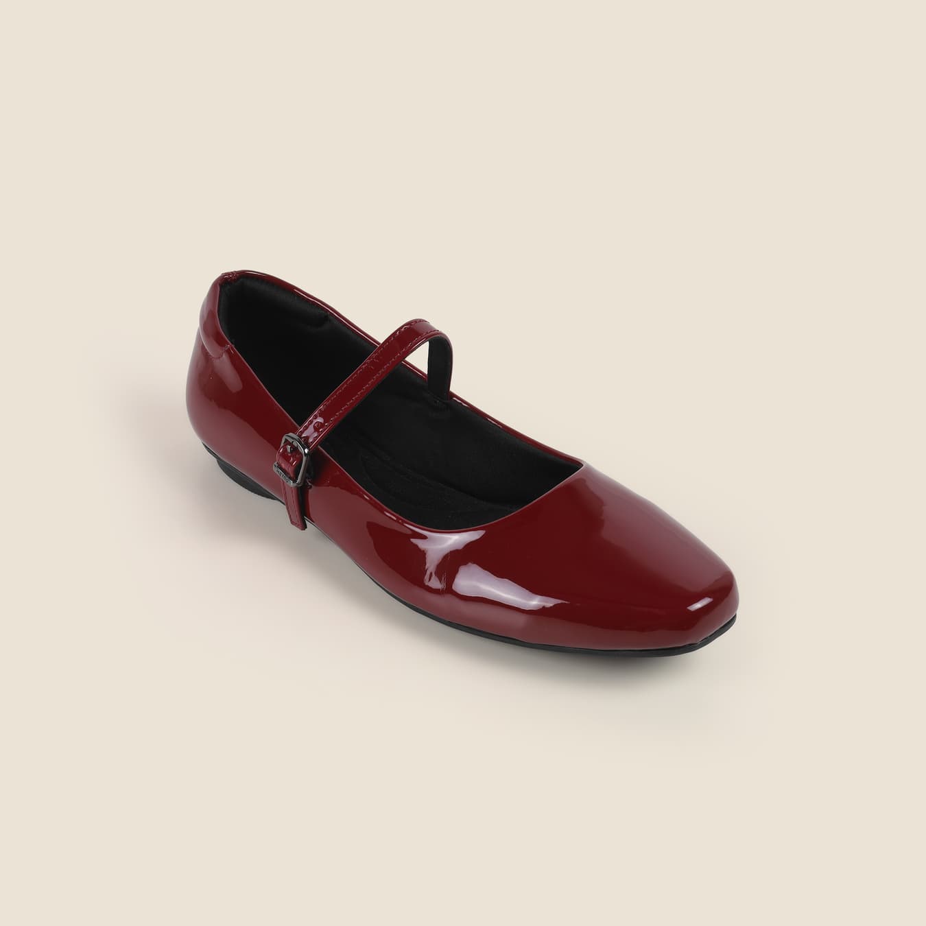 Women's Red Casual Round Toe Synthetic Flats