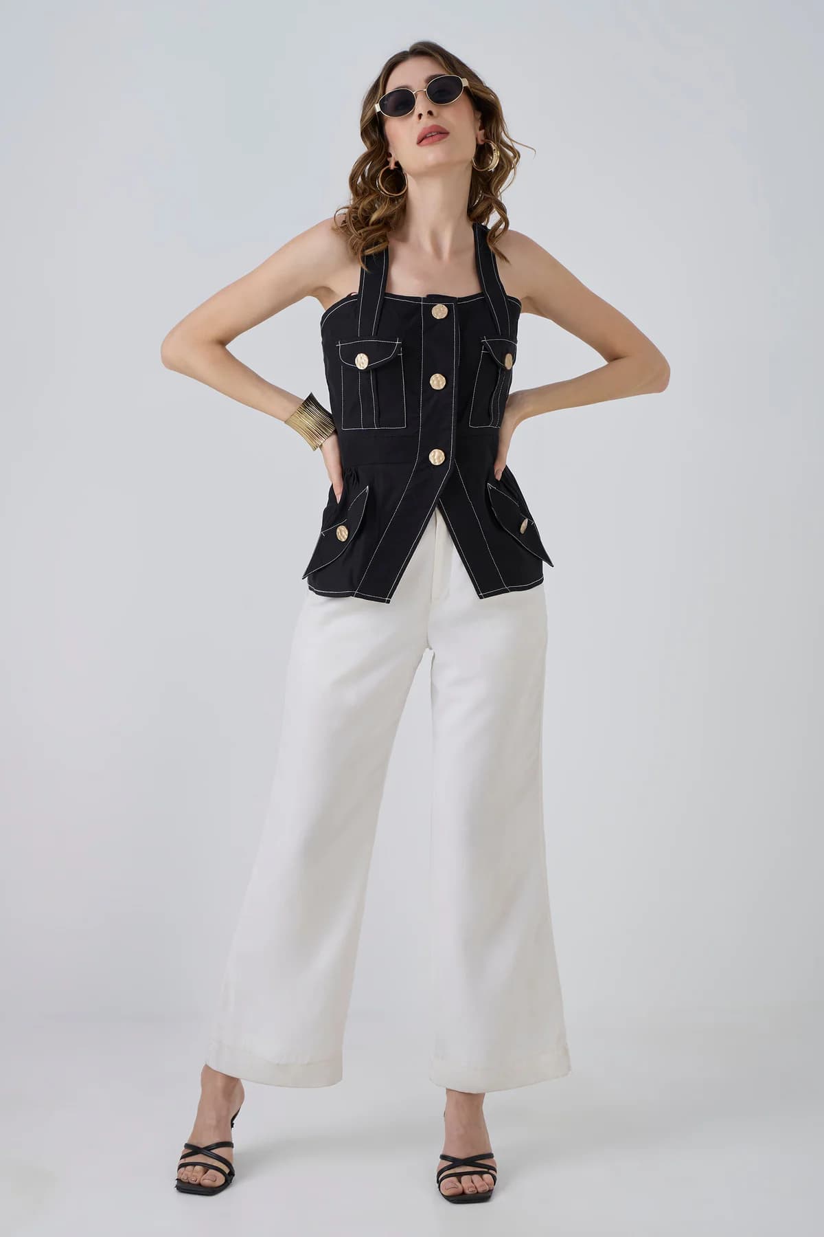 Women's Black Casual Sleeveless Noir Button Top