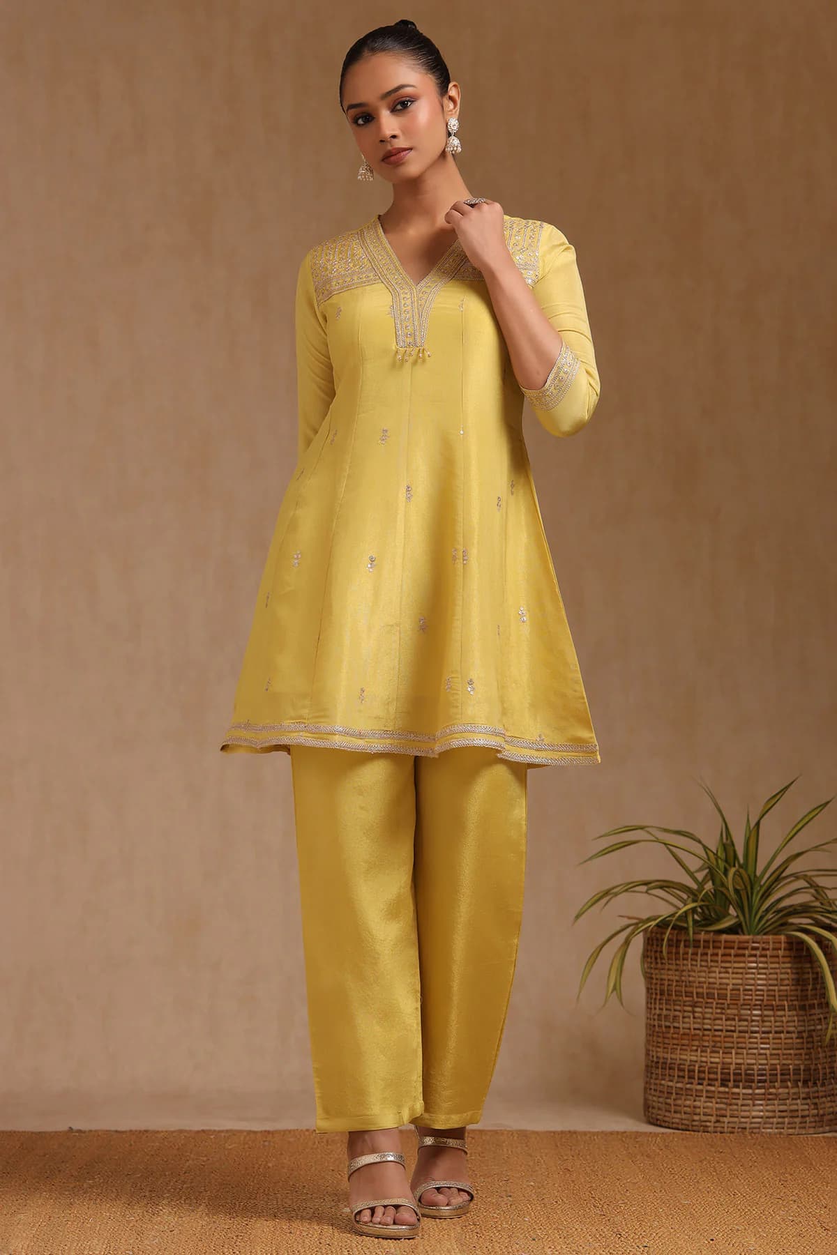 Women's Yellow Tissue Embroidered Kurta Set with Sequins