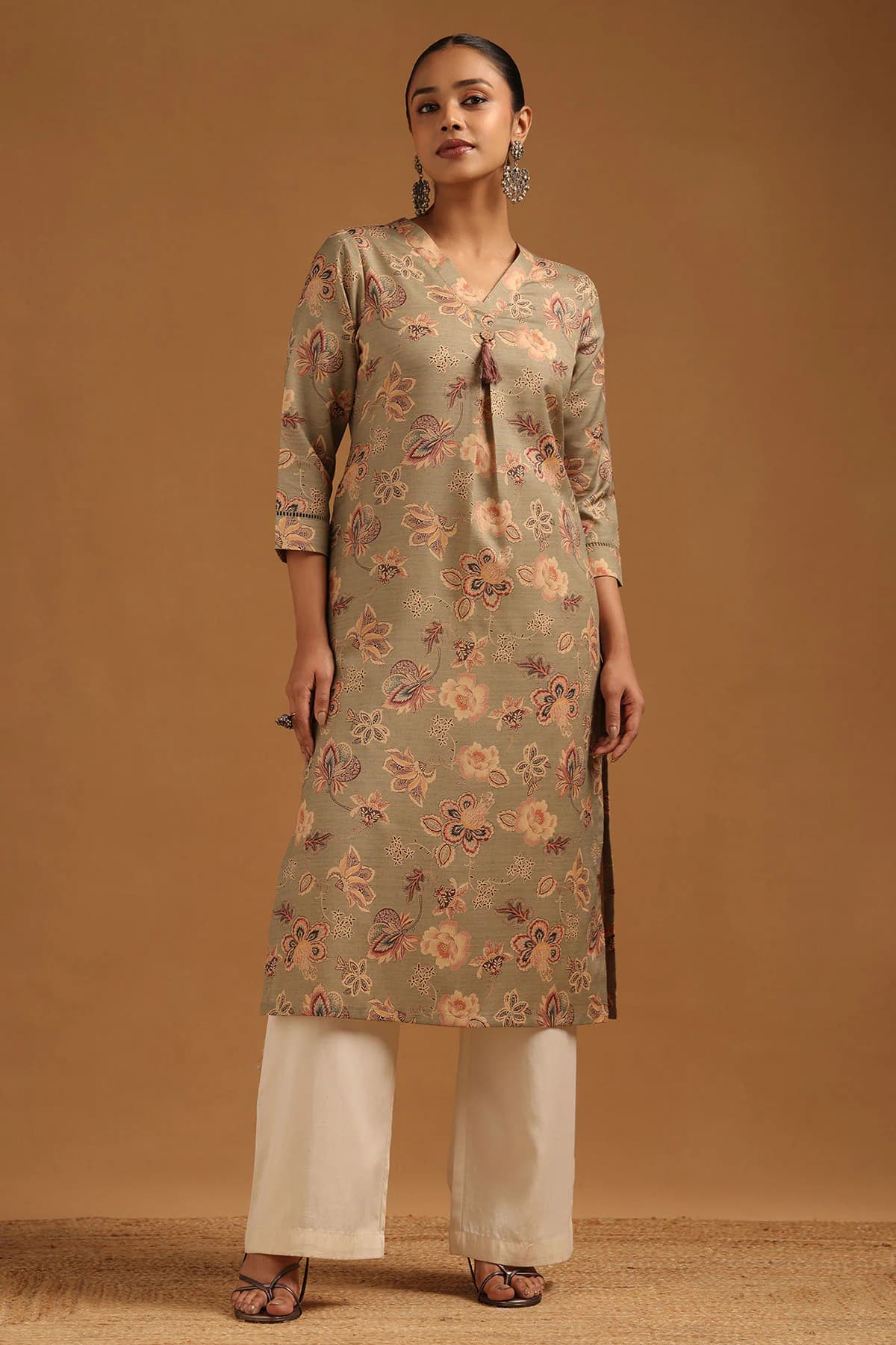 Women's Sap Green Rayon Floral Kurta with Tassels