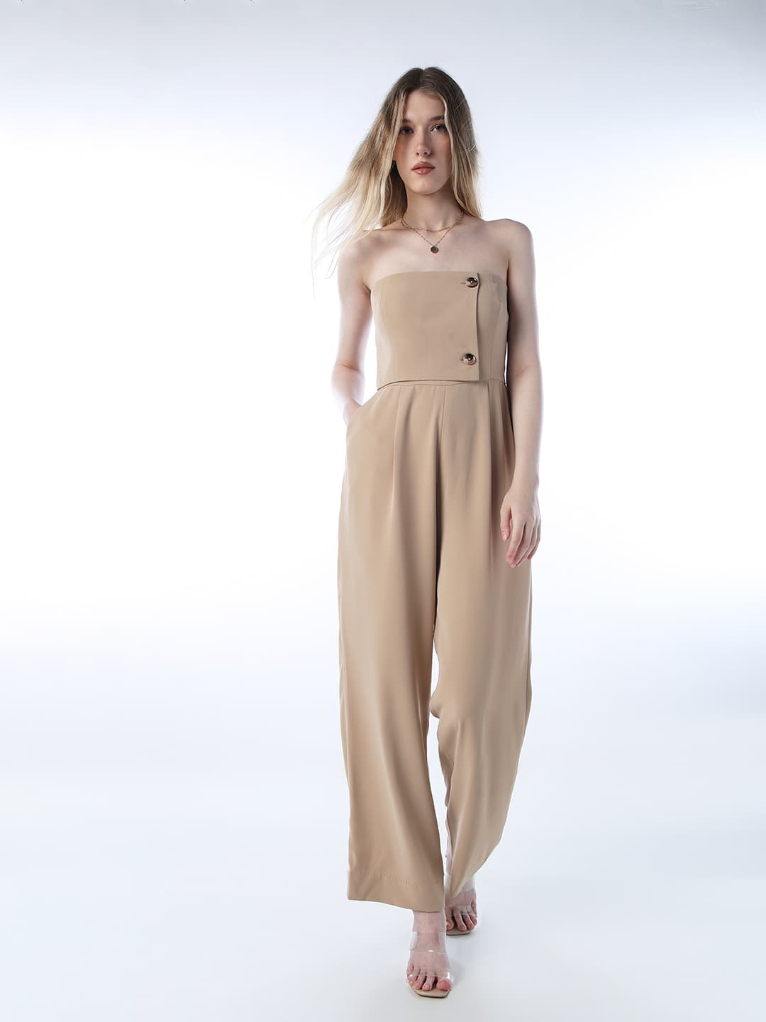 Women's Beige Casual Solid Sleeveless Jumpsuit