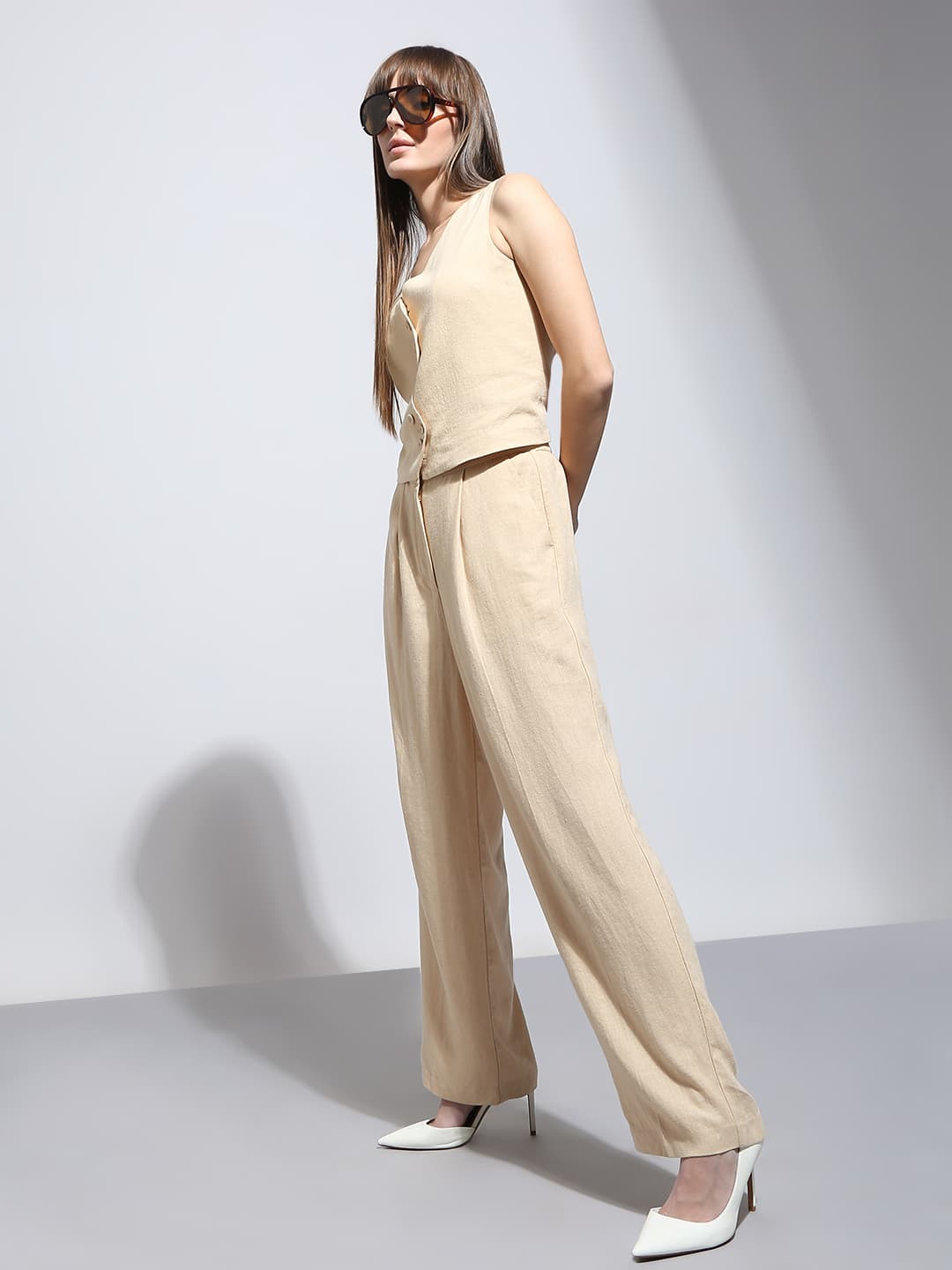 Women Beige Casual Solid Straight Fit Trouser