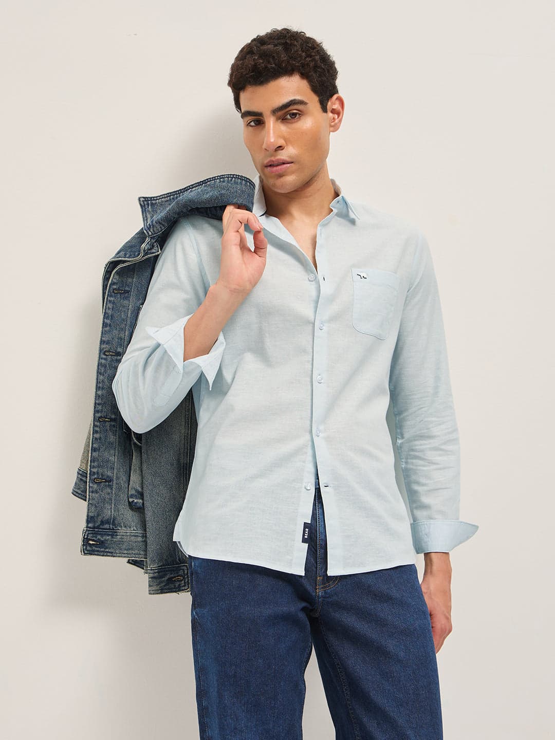 Men's Light Blue Cotton Linen Slim Fit Solid Casual Shirt