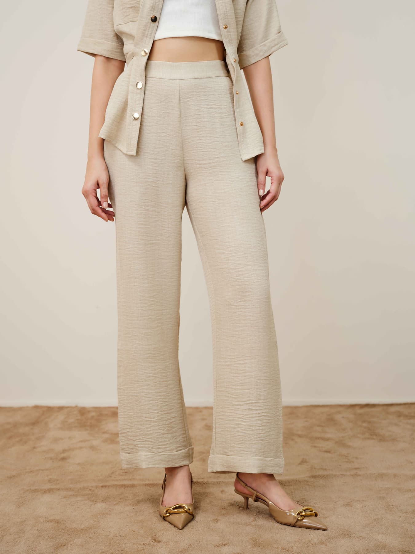 Women's Cream Casual Polyester Solid Mid-Rise Casual Trouser
