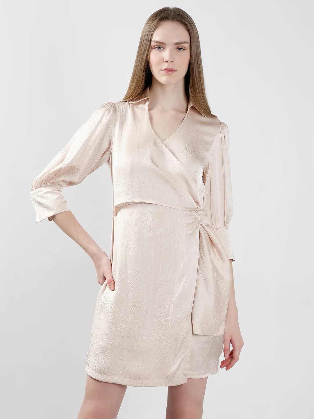Women's Off White Casual Fit & Flared Half Sleeves Dress
