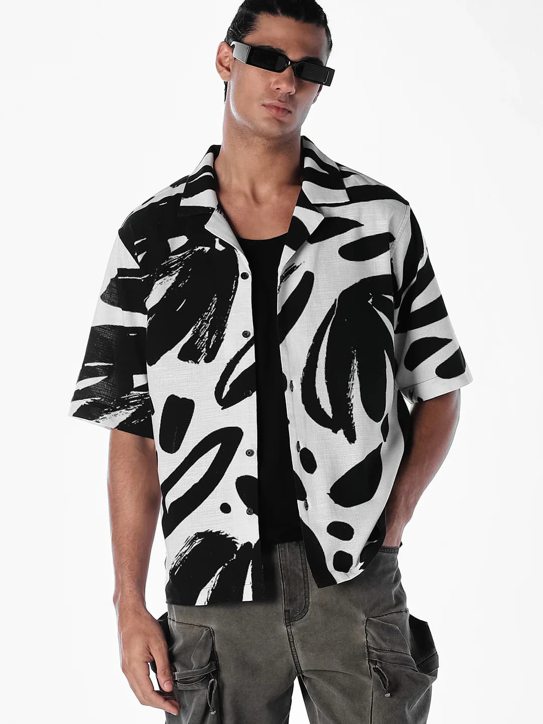 Men's Black Casual Half Sleeves Printed Cotton Shirt