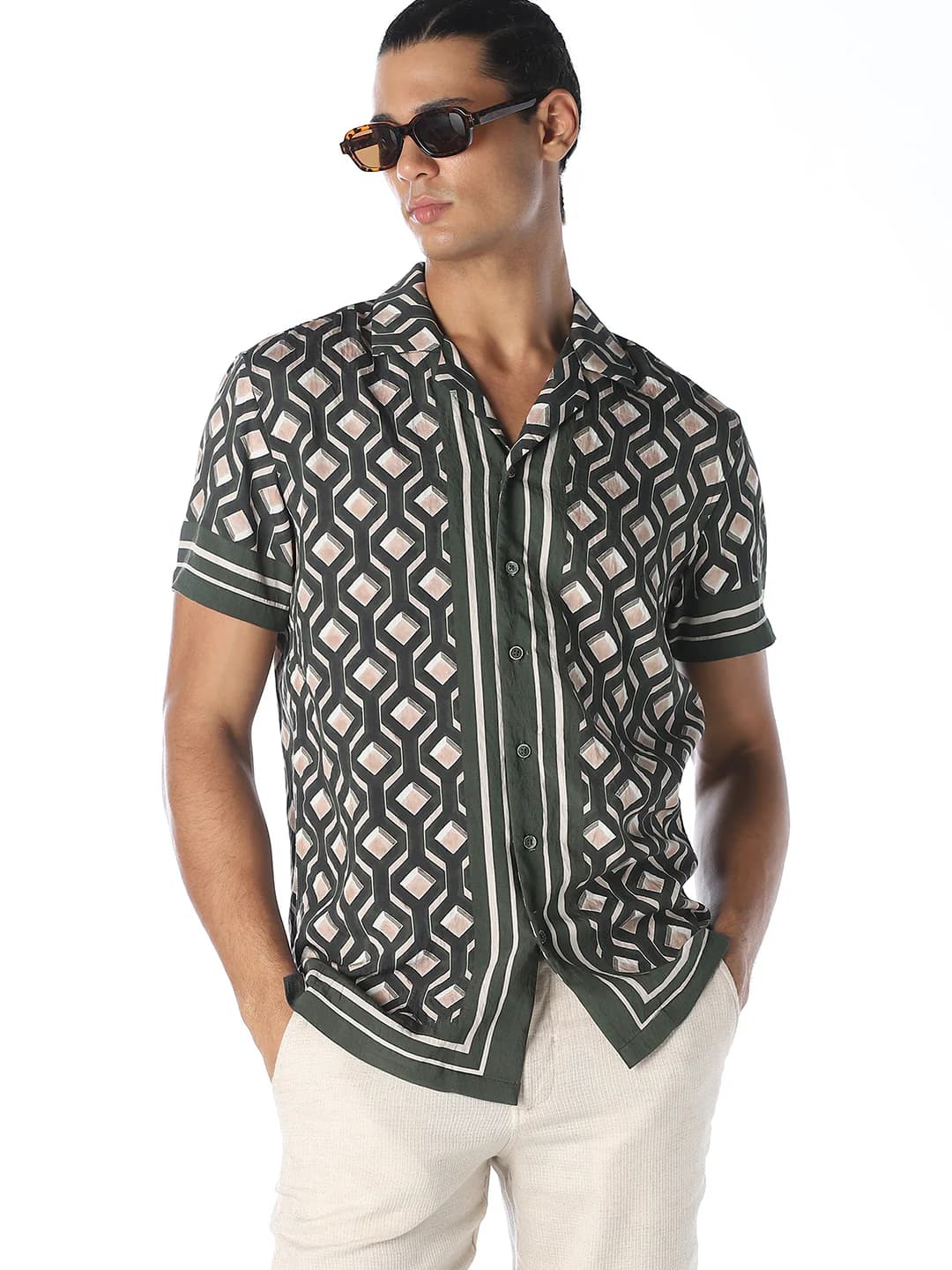 Men's Green Casual Half Sleeves Printed Shirt