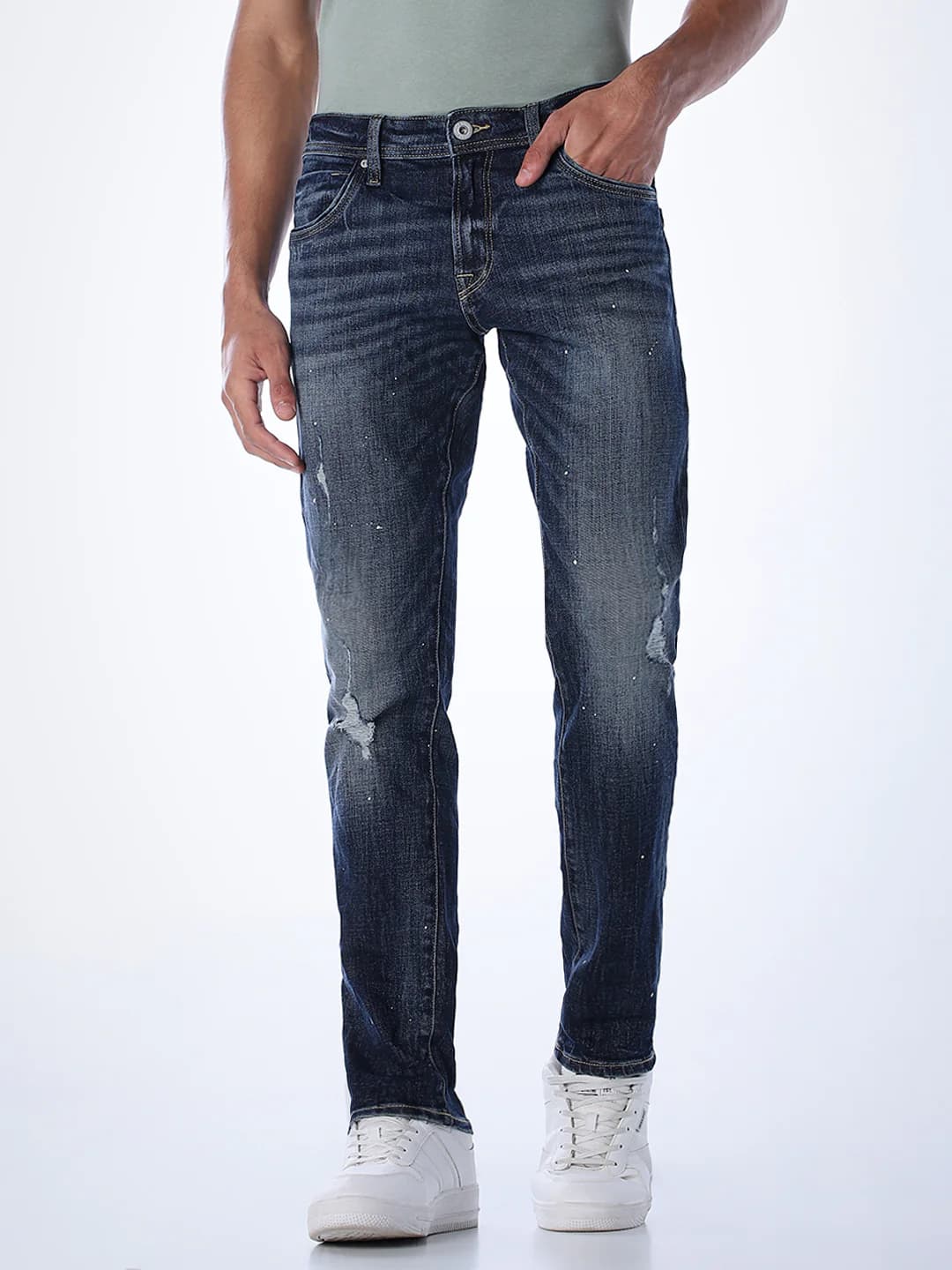 Men's Blue Casual Regular Fit Low Rise Medium Distressed Jeans