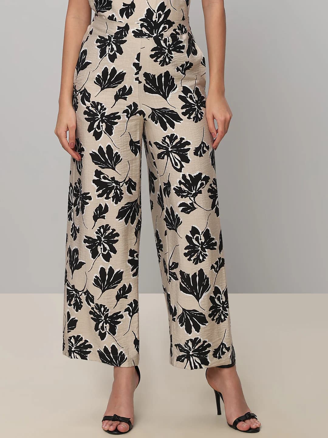 Women's Grey Casual Straight Fit High Rise Trouser