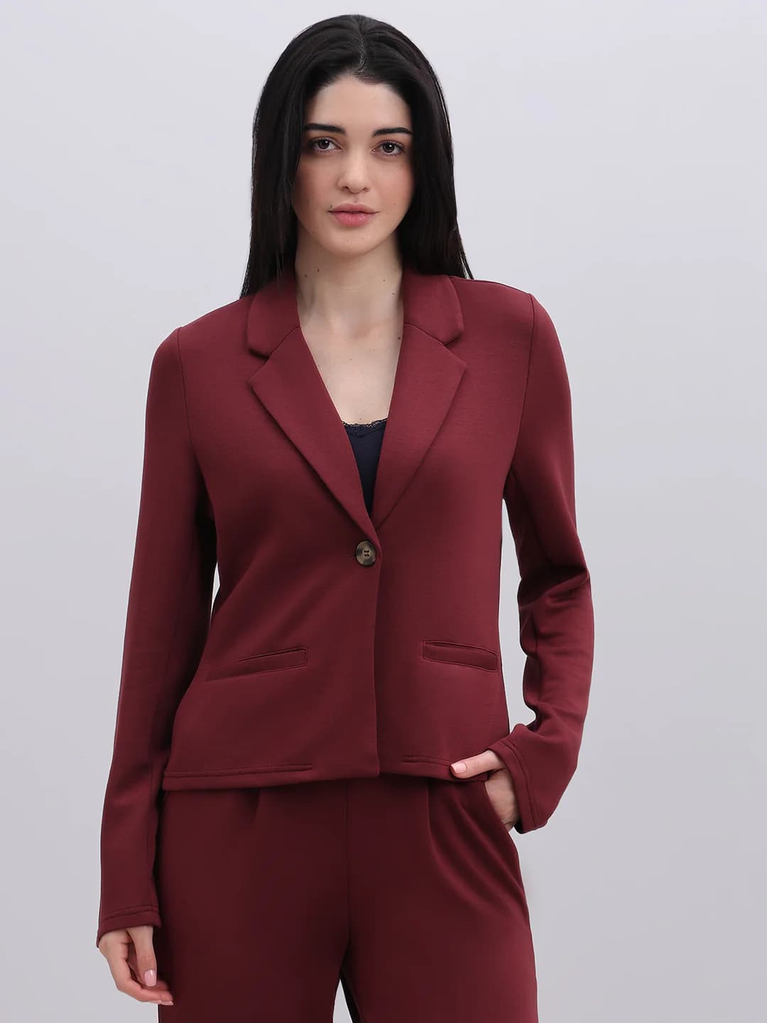 Women's Red Casual Full Sleeves Blazers