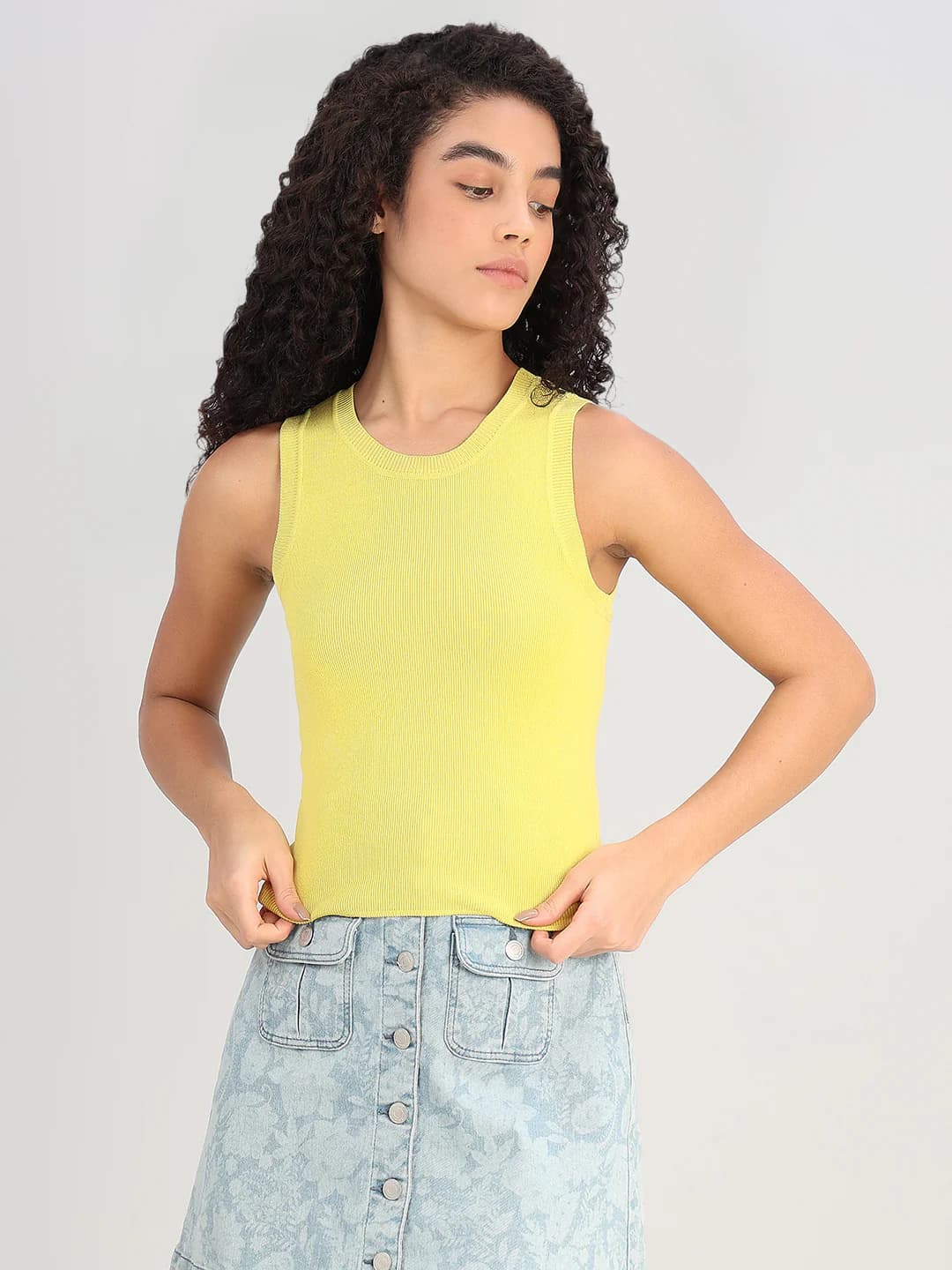 Women's Yellow Casual Sleeveless Tops