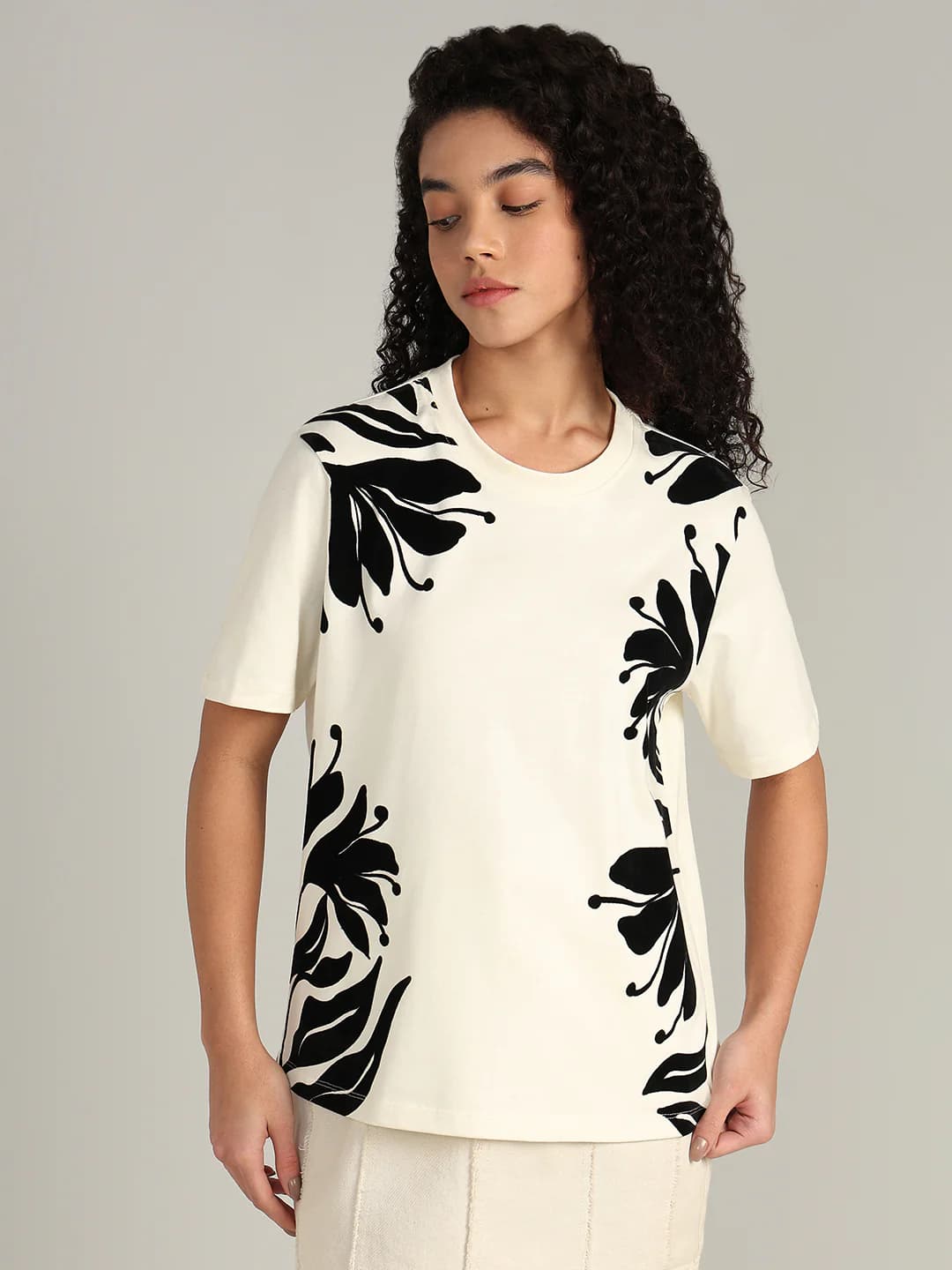 Women's White Casual Half Sleeves Tshirt