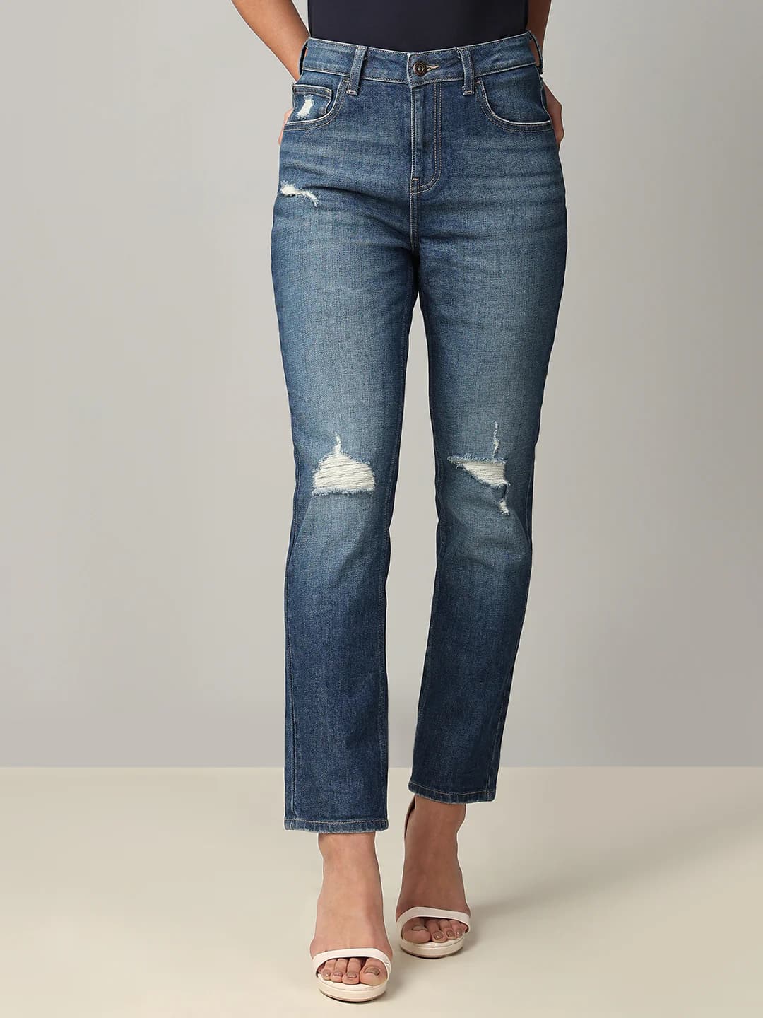 Women's Blue Casual Straight Fit High Rise Jeans