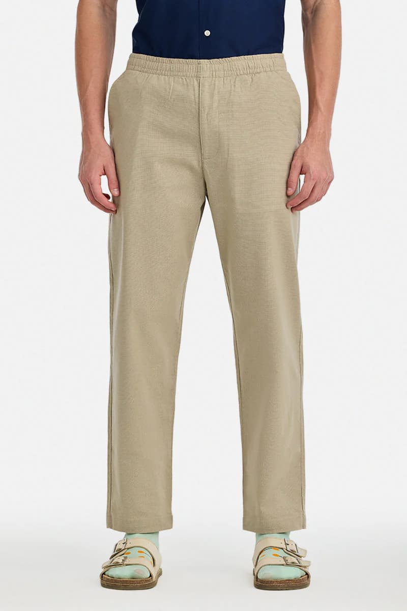 Men's Beige Casual Regular Fit Solid Trouser