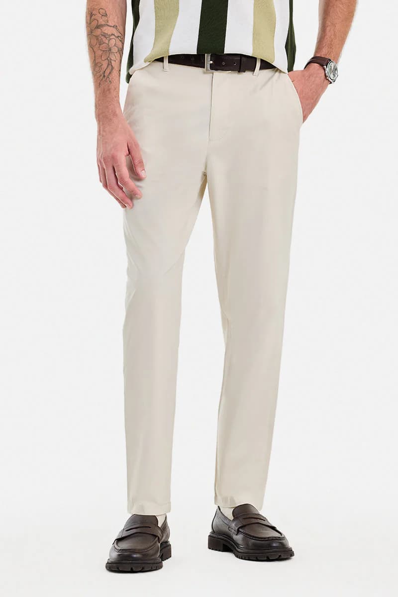 Men's Cream Casual Regular Fit Solid Trouser